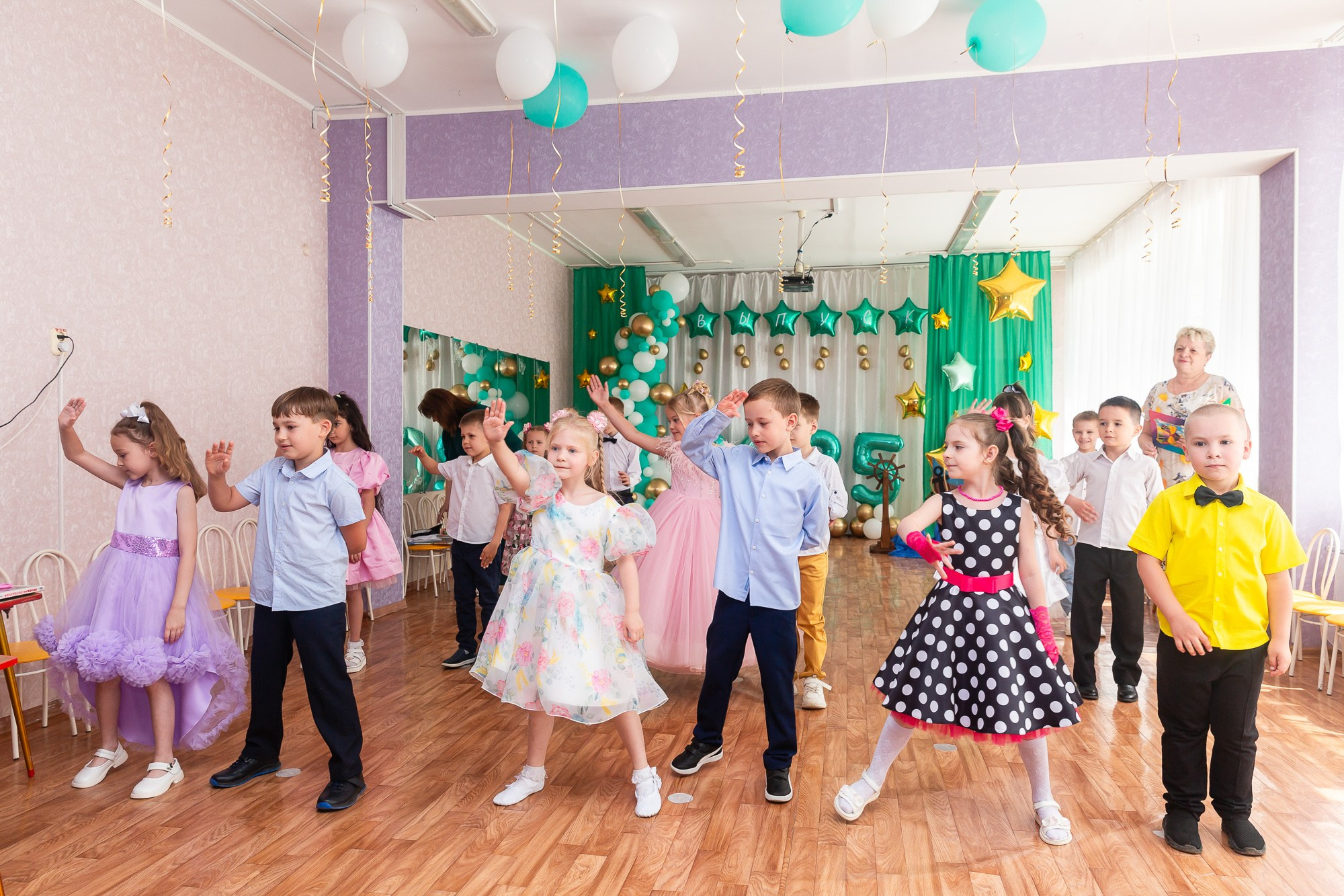 Выпускной в детсаду № 375. Фотограф в Волгограде и Волжском Наталья Фирсова