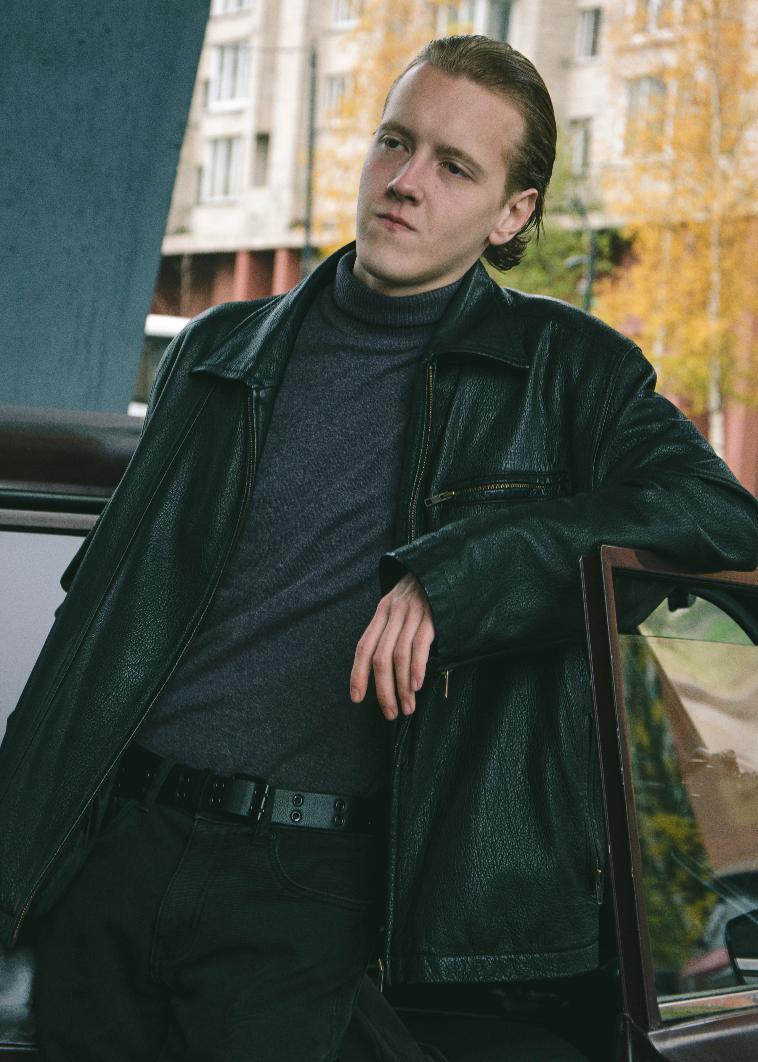 Творческая съемка для стилиста по мужским прическам