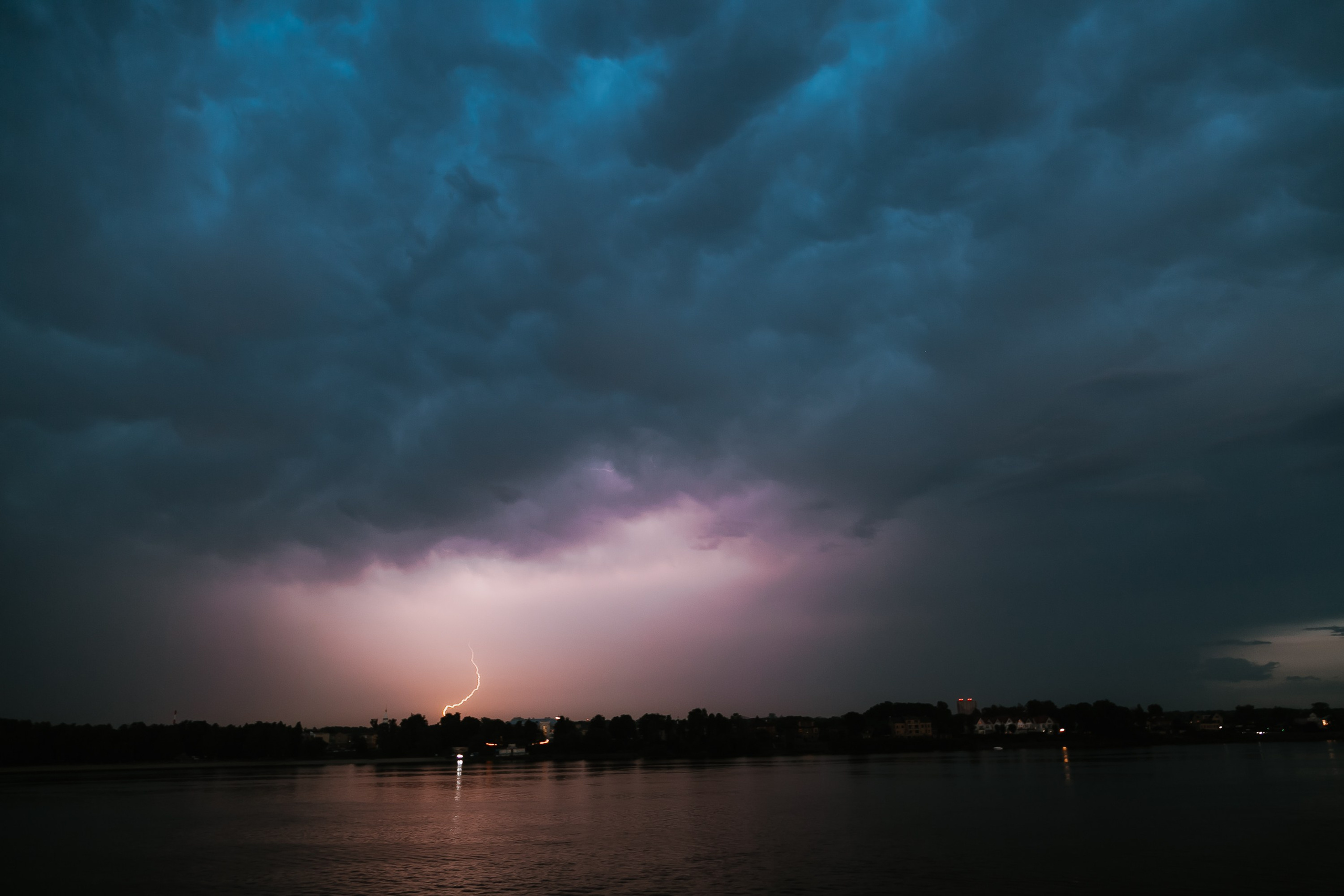 Свадьба Юлии и Евгения. Свадебный и репортажный фотограф в Ярославле и Санкт-Петербурге Роман Микрюков