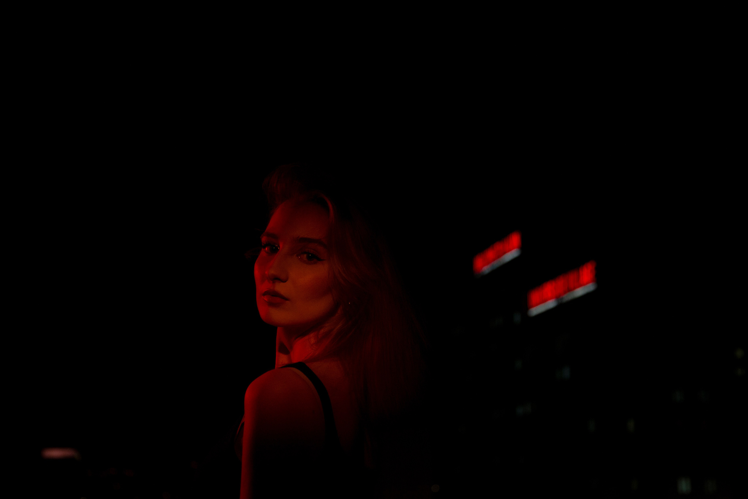 Ночь плывет черным-черна. Репортажный и портретный фотограф Казань / Горячих Полина