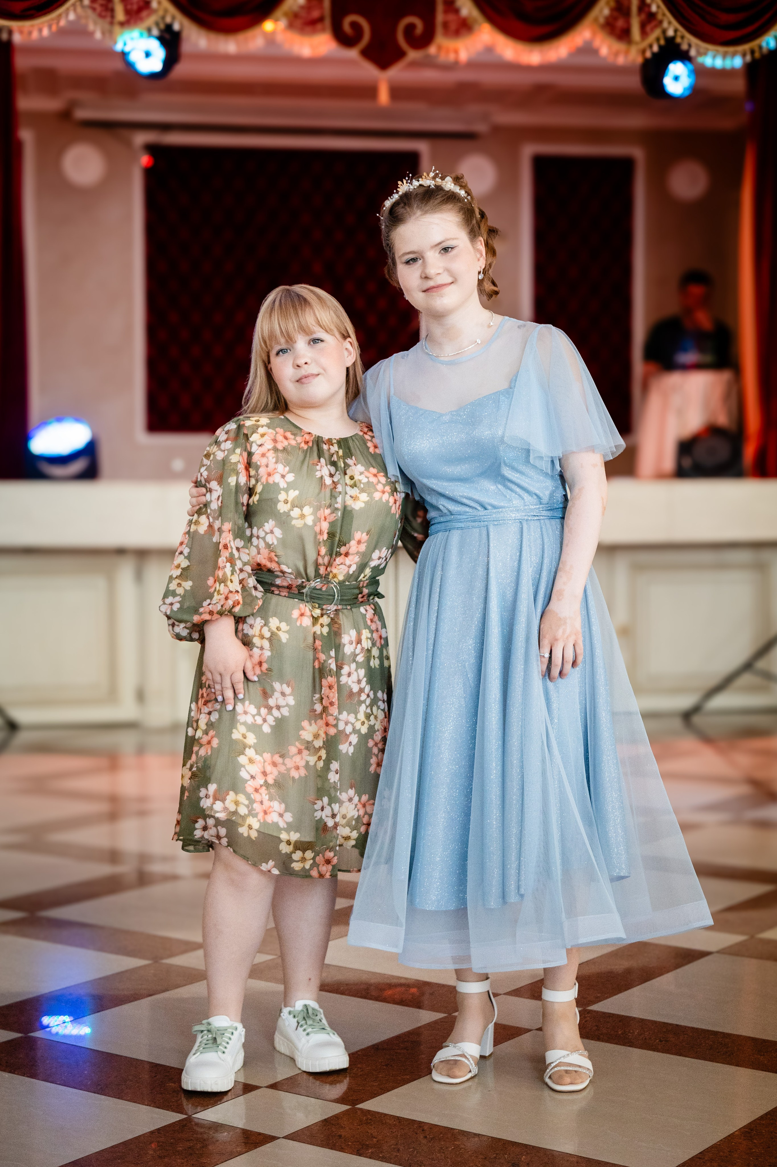 Школьный выпускной. Детский фотограф видеограф в Хабаровске Михаил Орлов