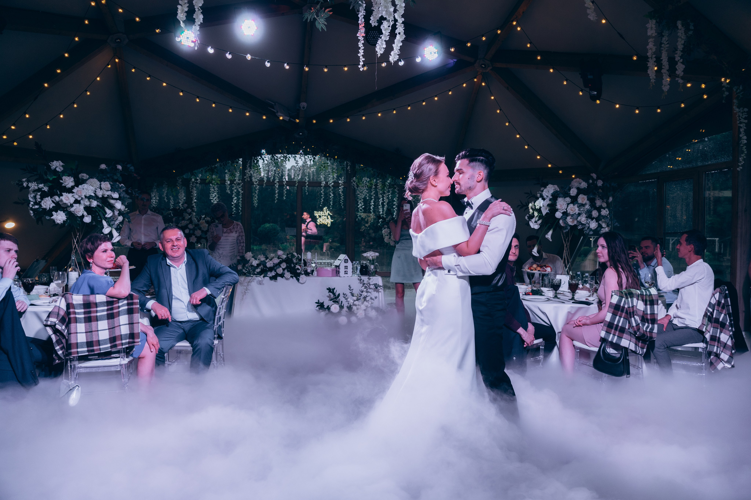 Анна и Павел (Загородный клуб ARTILAND). Фото & Видео Агенство