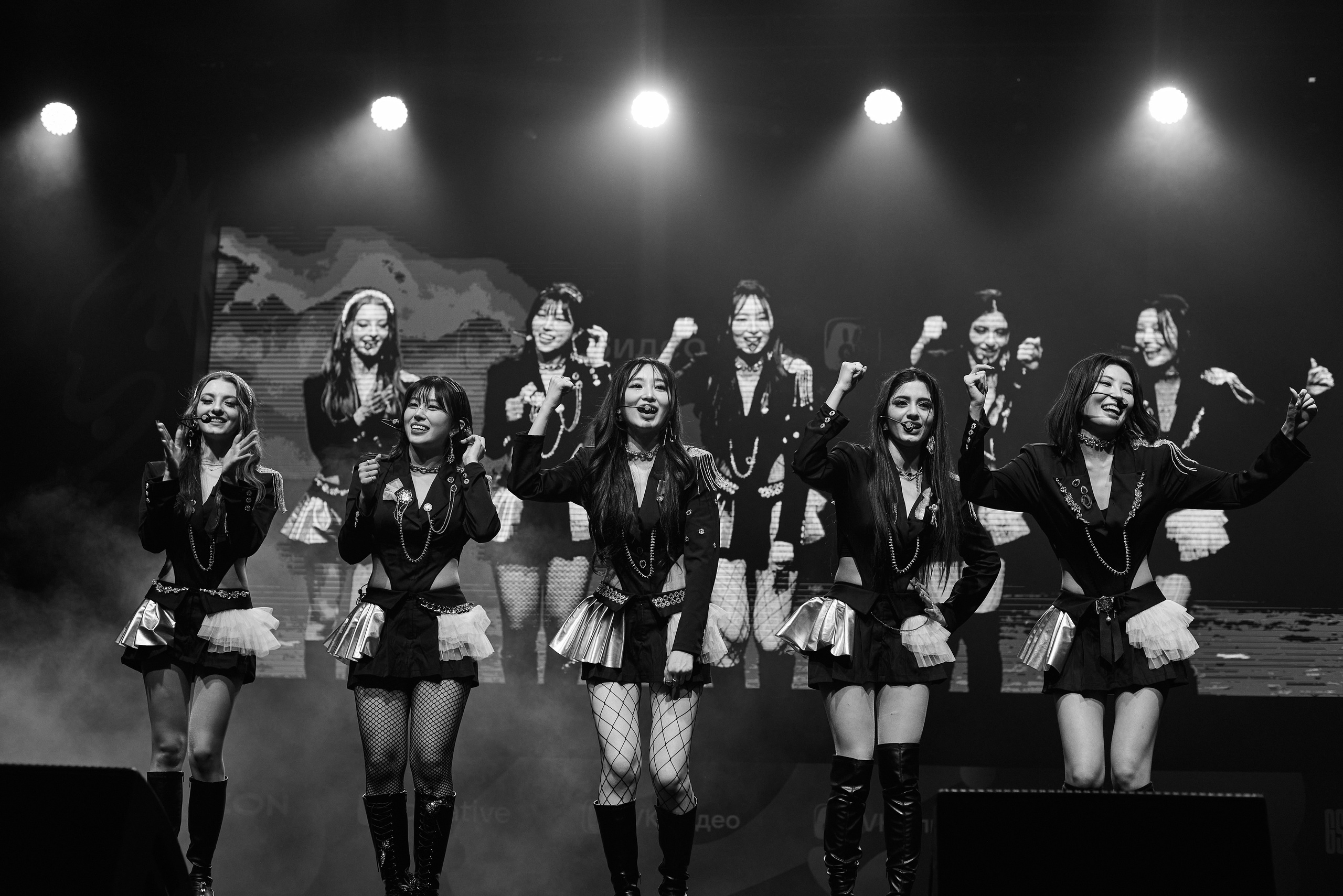 X: in concert. Photographer Bangkok — Pattaya | фотограф Бангкок — Паттайа