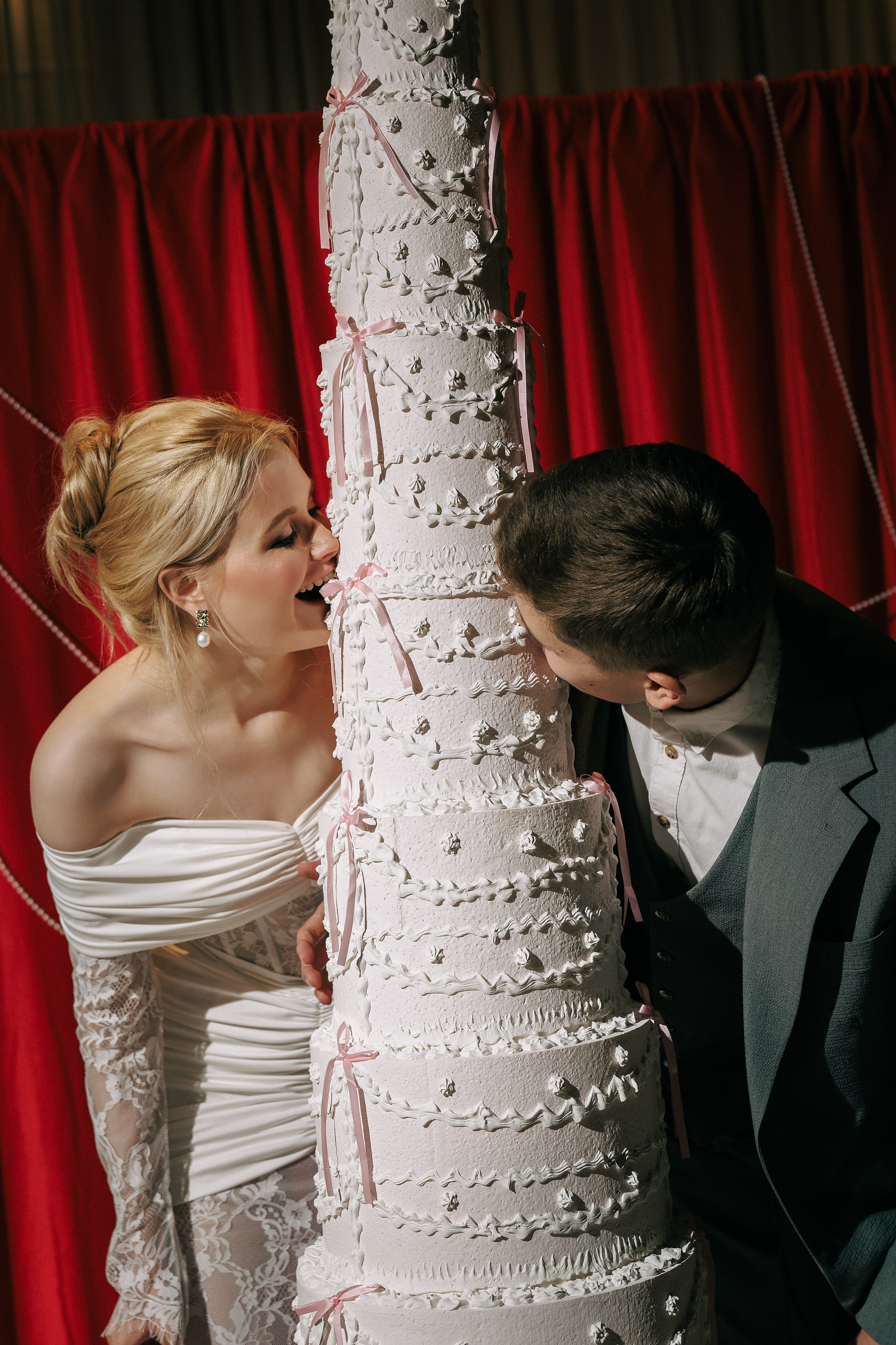 Свадебная фотосессия в отеле. Свадебный и портретный фотограф в Санкт-Петербурге Анна Демьянова