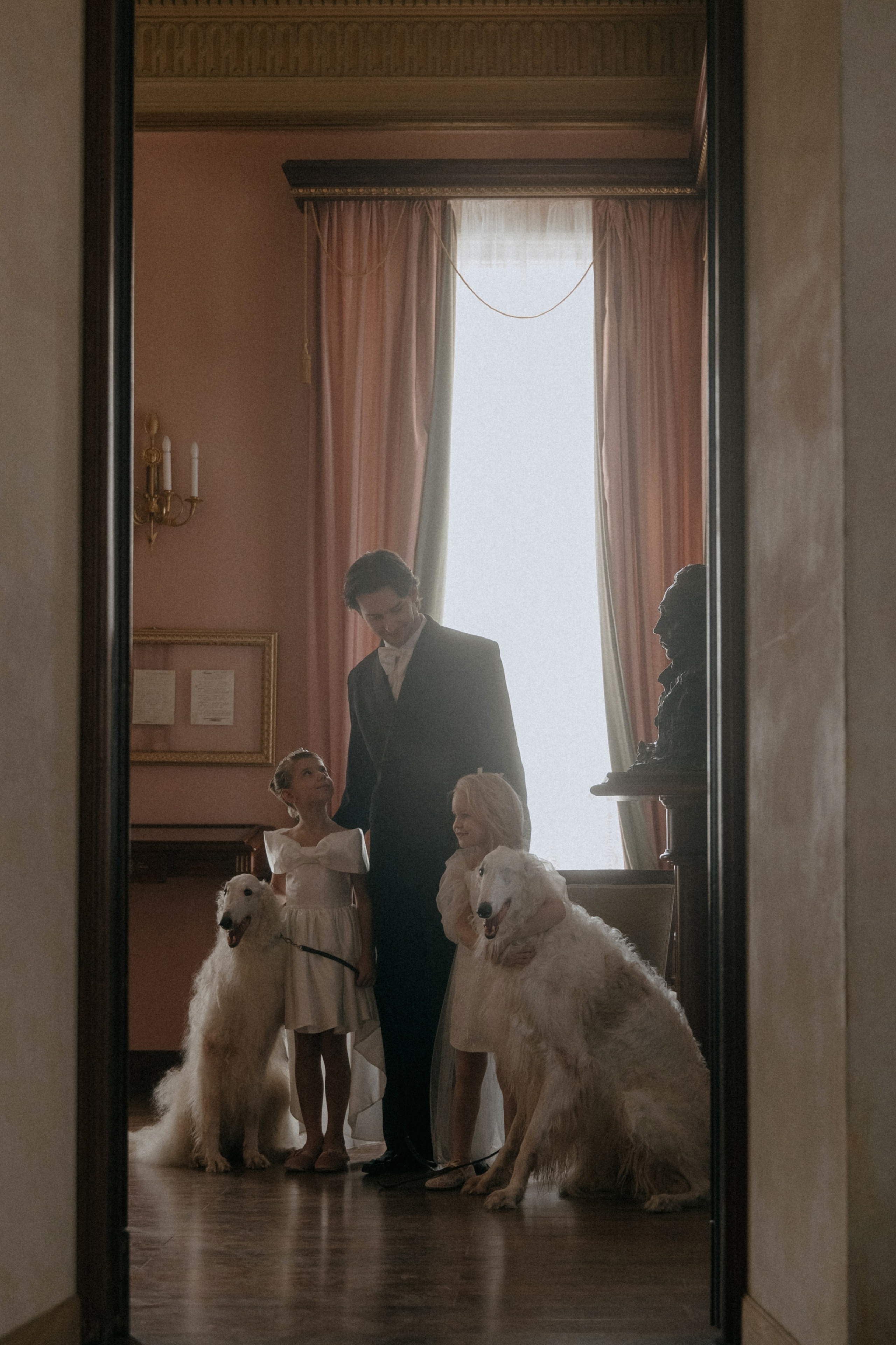 Свадебная фотосъемка в Середниково. Свадебный фотограф Москва