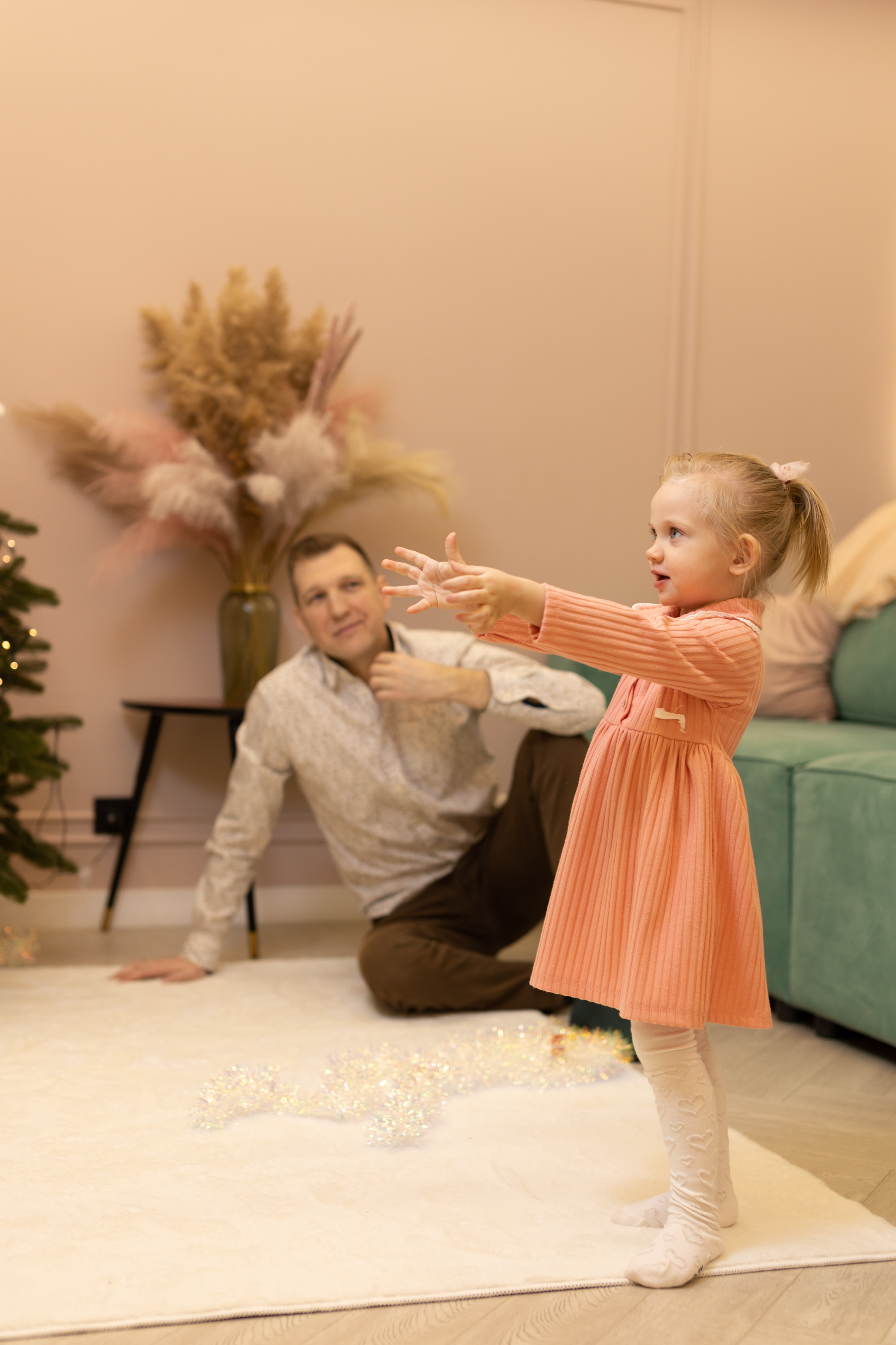 Новогодняя фотосессия дома. Фотограф в Оренбурге. Профессиональный фотограф