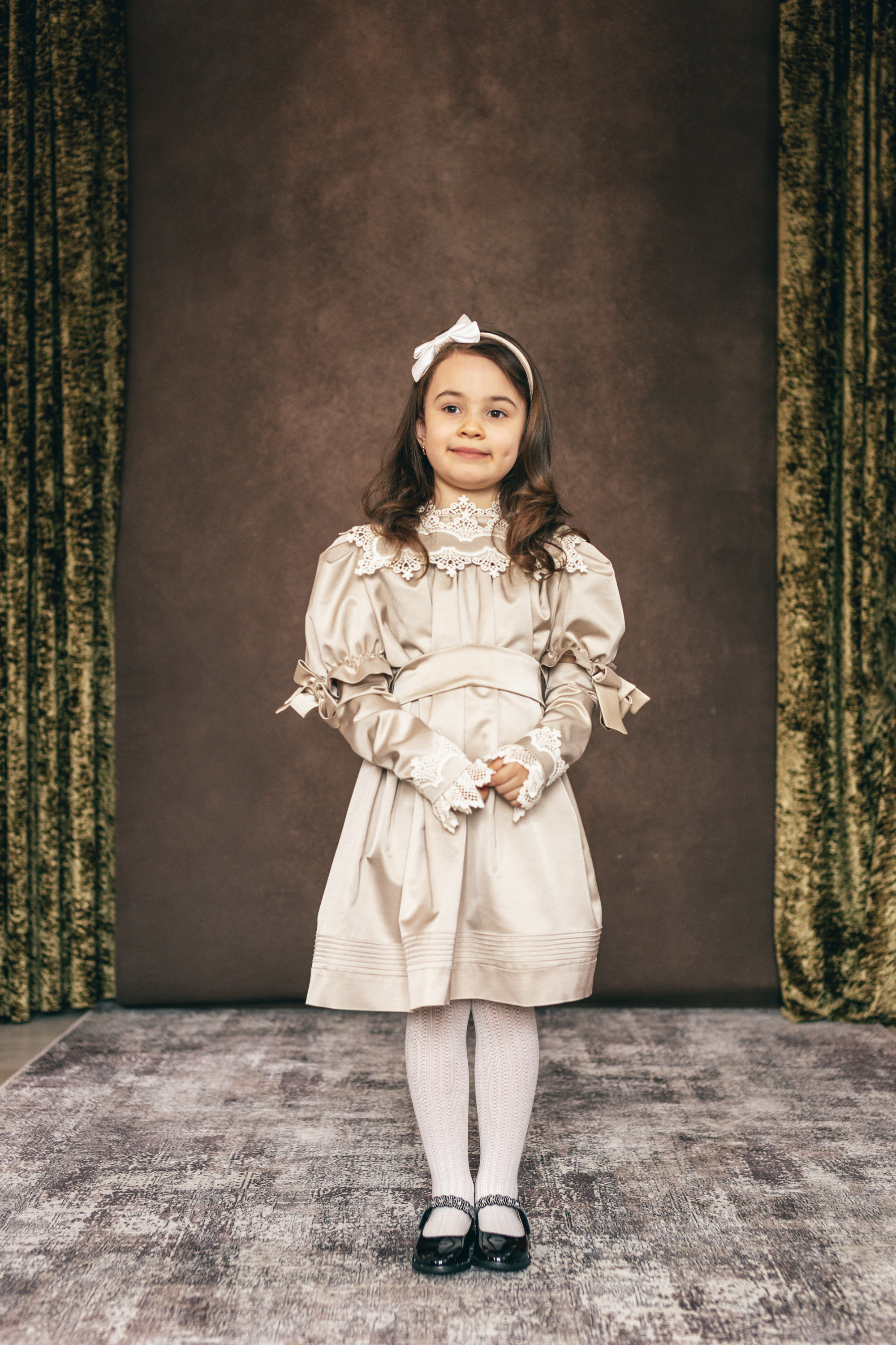 Новогодняя фотосессия Софии. Фотограф в Оренбурге. Профессиональный фотограф