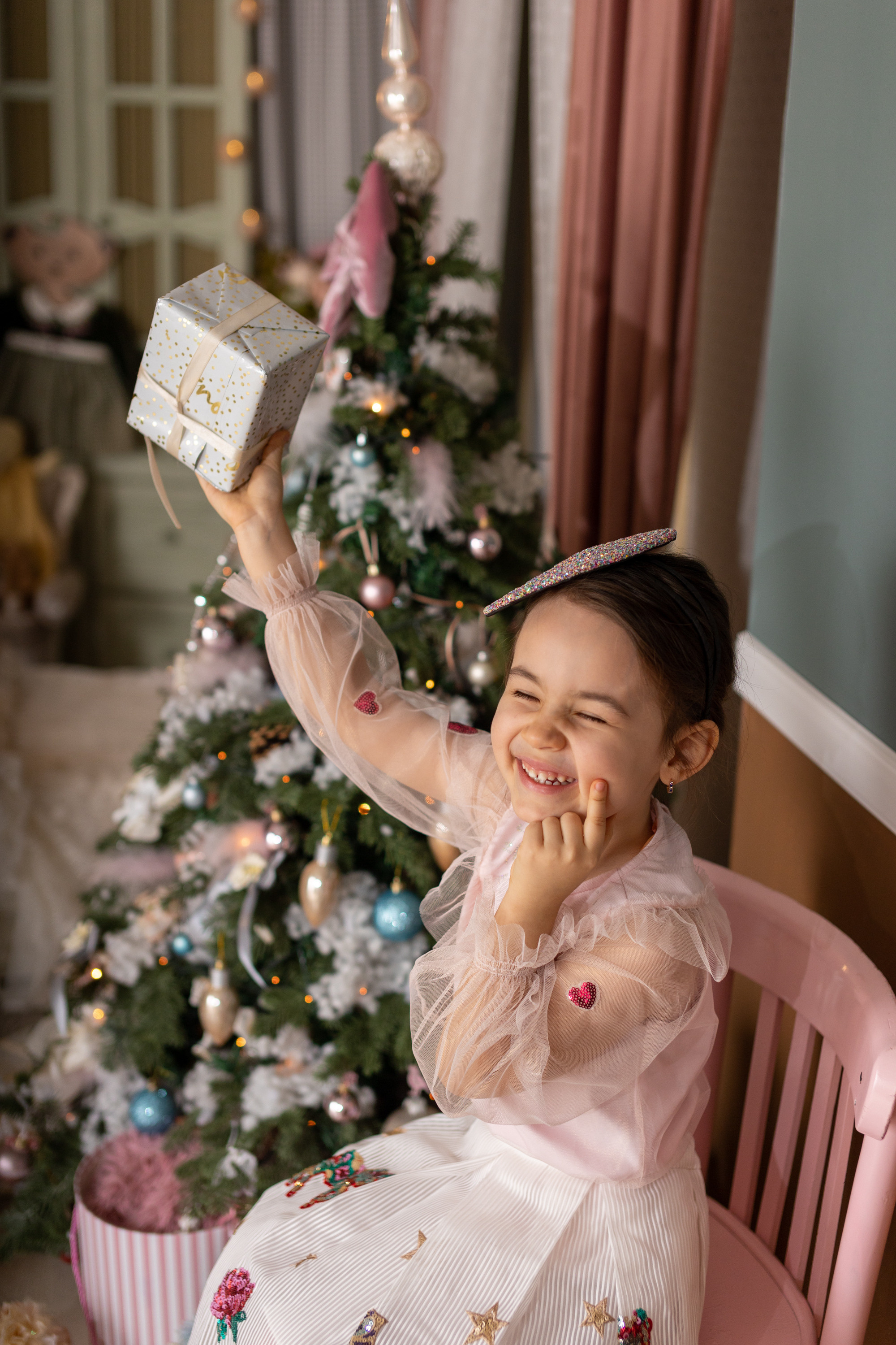 Новогодняя фотосессия Софии. Фотограф в Оренбурге. Профессиональный фотограф