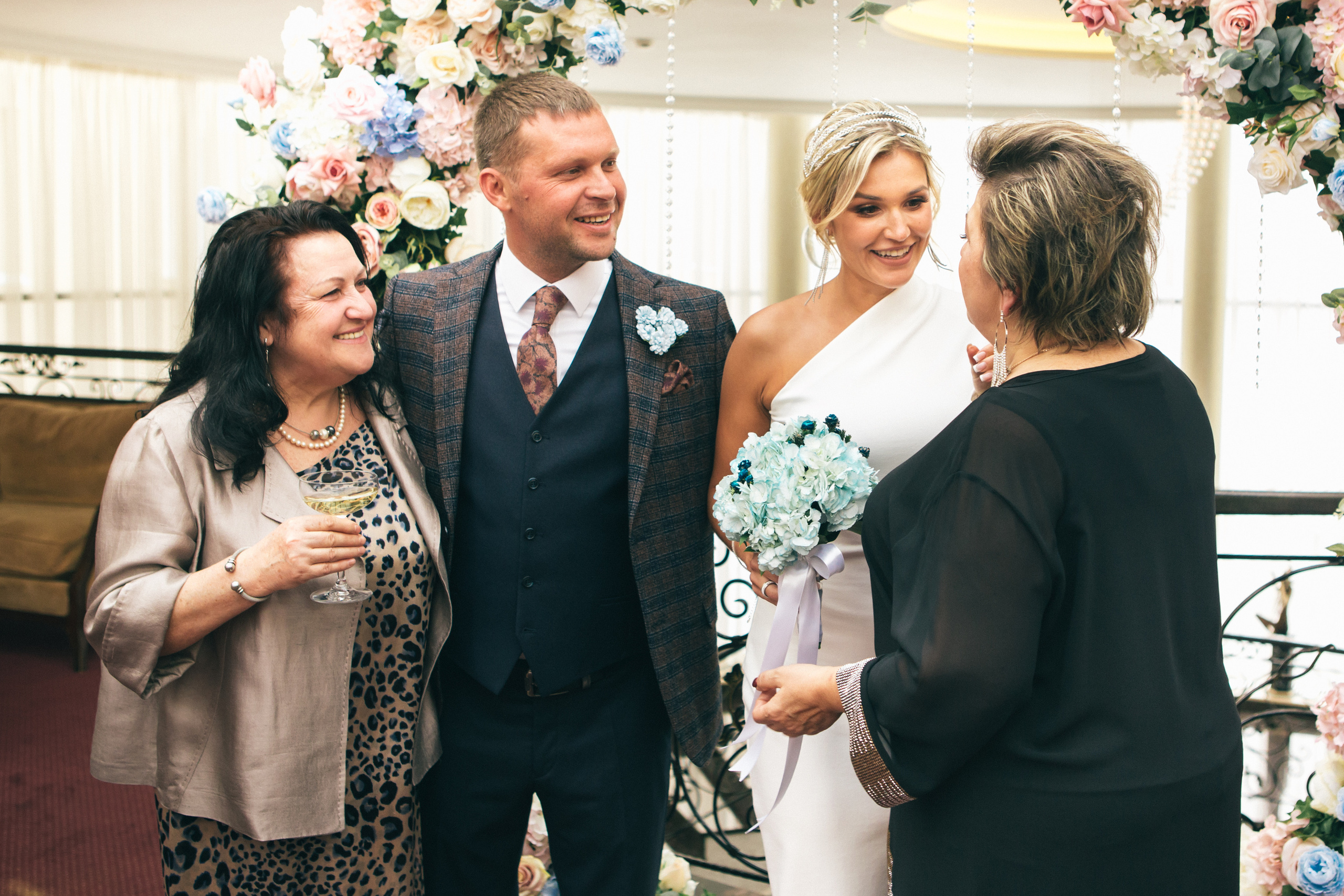 Свадьба Александра и Эли. Фотограф в Оренбурге. Профессиональный фотограф