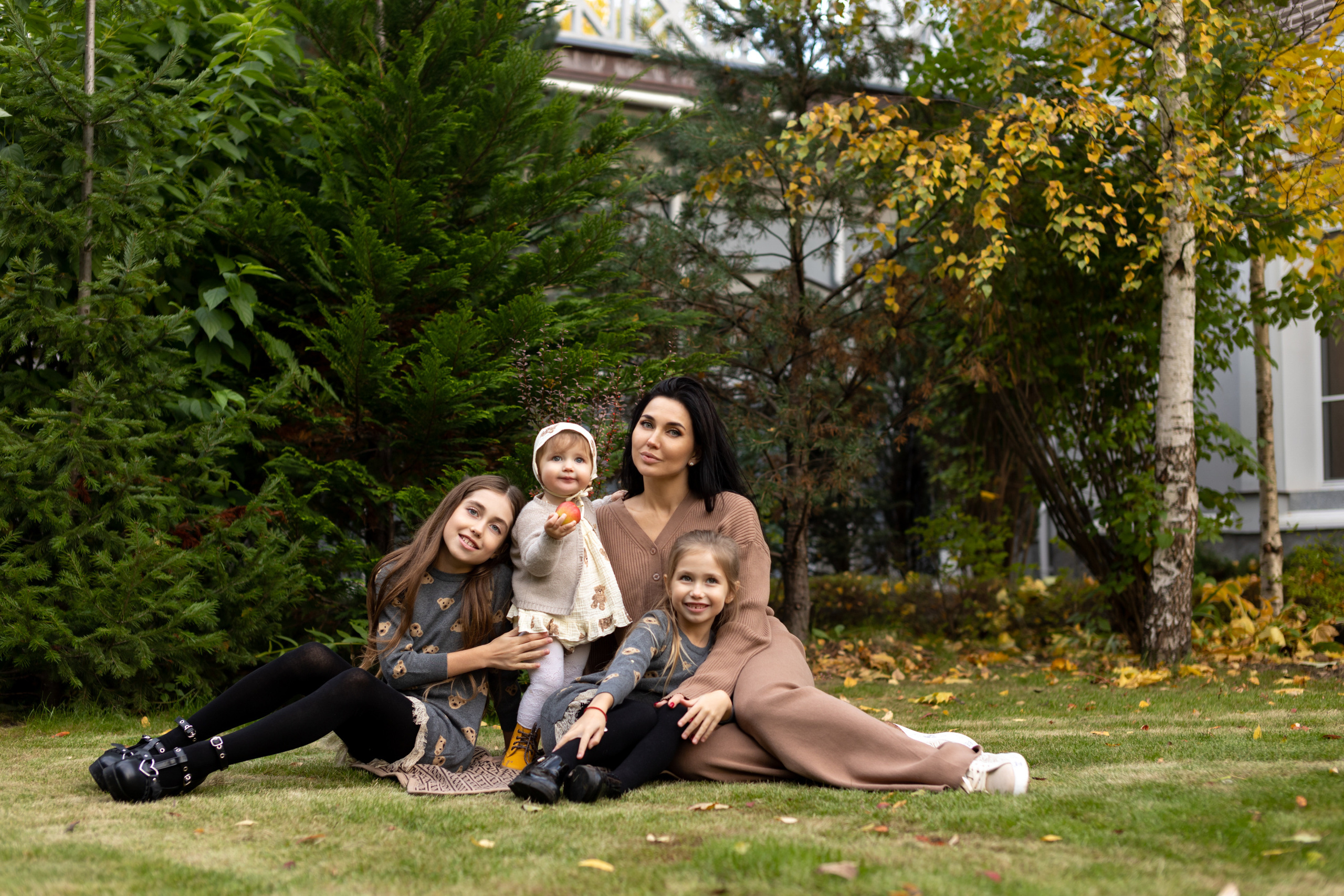 Домашняя семейная фотосессия. Фотограф в Оренбурге. Профессиональный фотограф