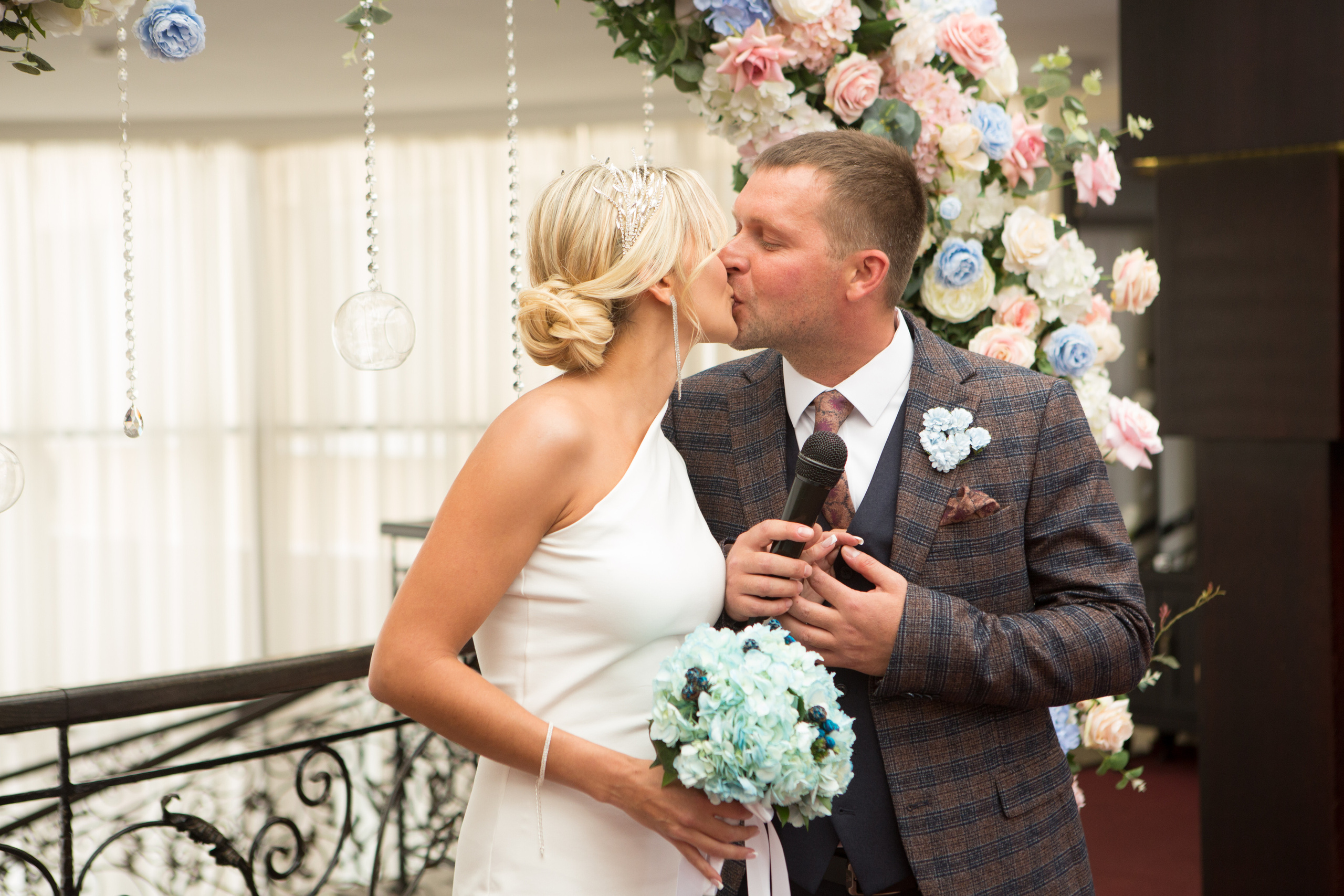 Свадьба Александра и Эли. Фотограф в Оренбурге. Профессиональный фотограф