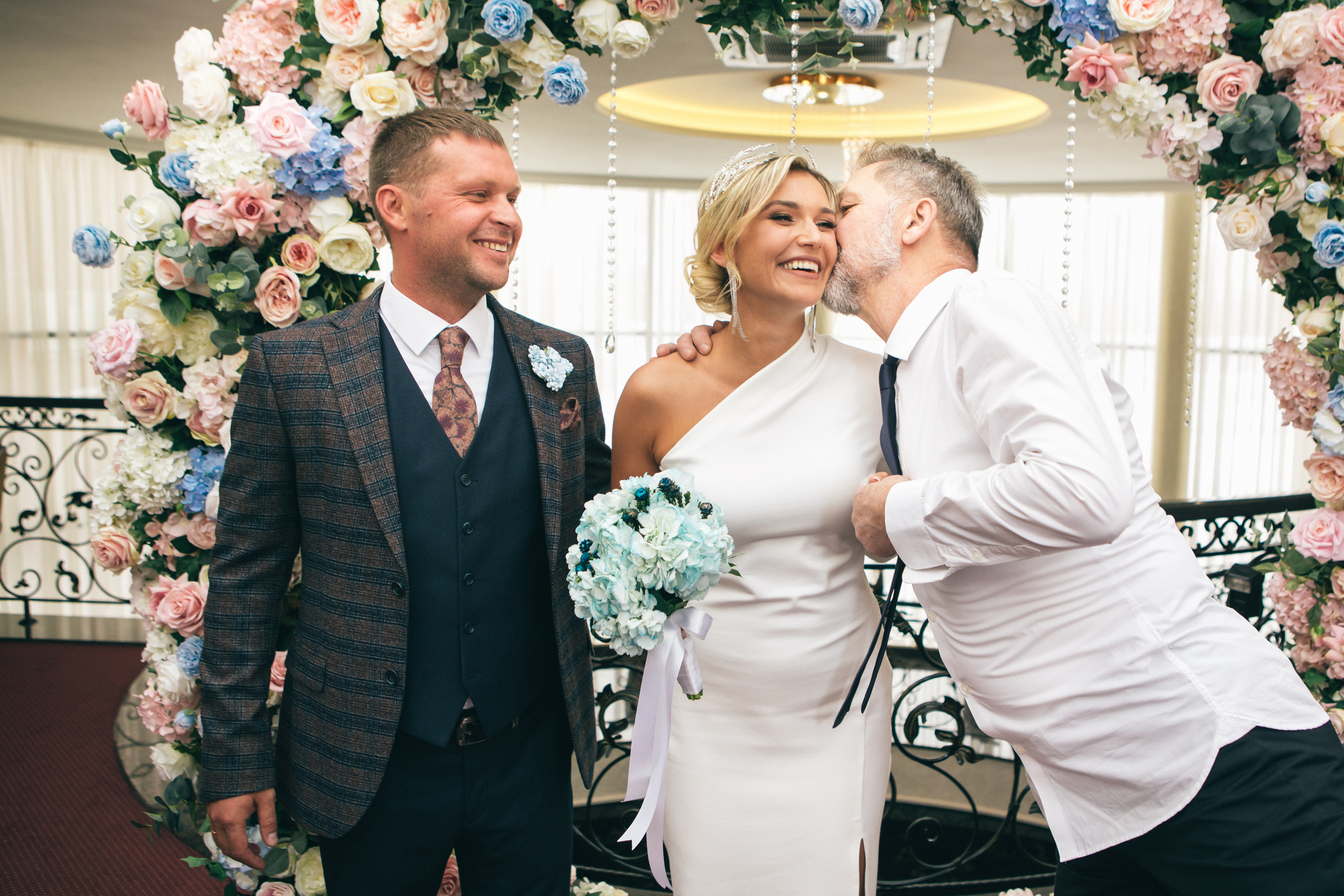 Свадьба Александра и Эли. Фотограф в Оренбурге. Профессиональный фотограф