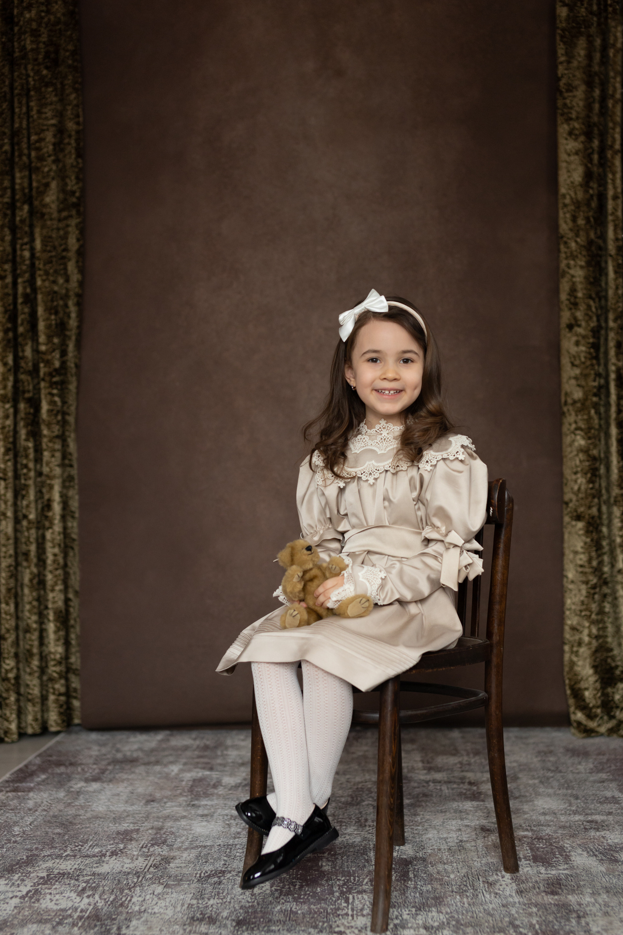 Новогодняя фотосессия Софии. Фотограф в Оренбурге. Профессиональный фотограф