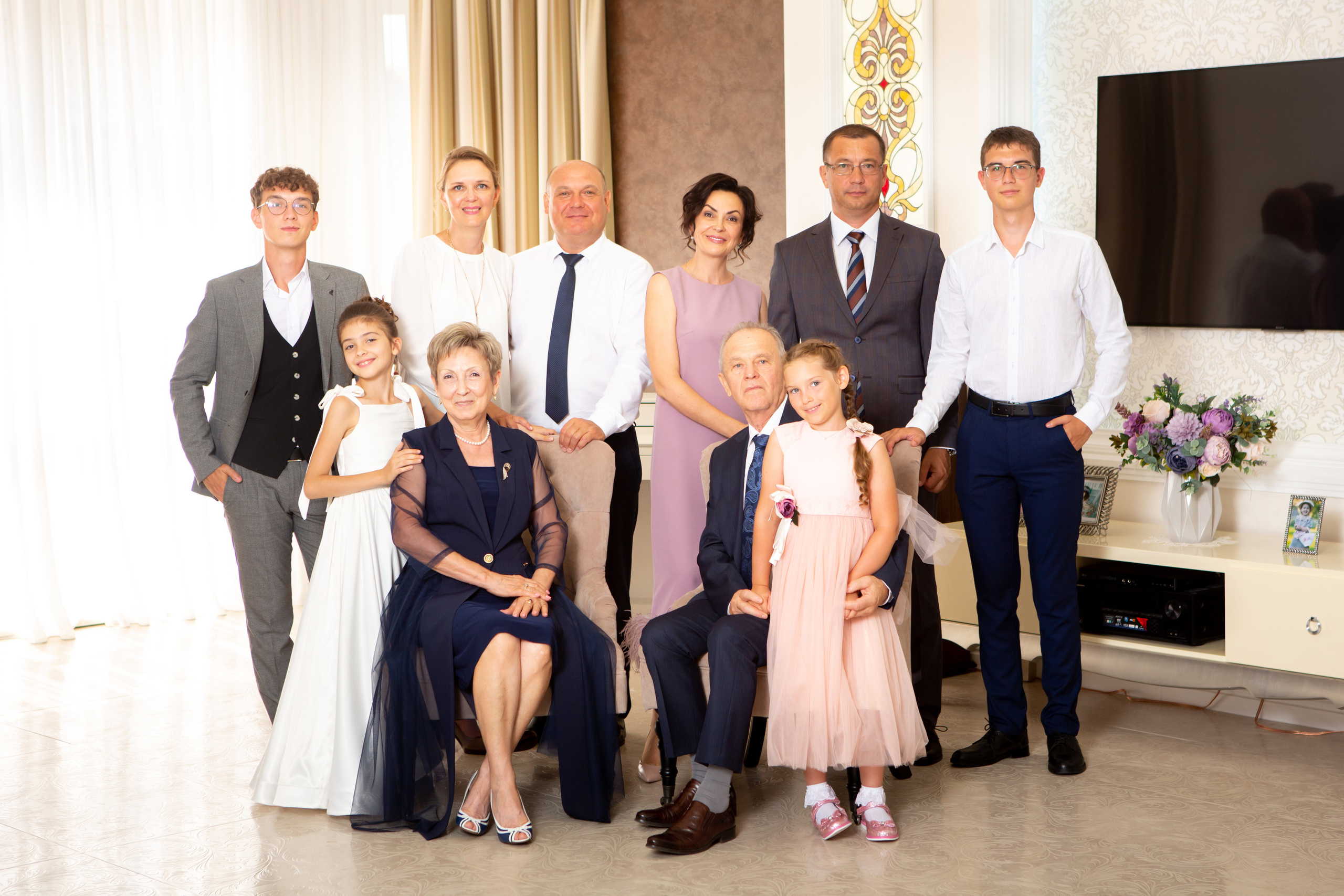 В ожиданнии молодоженов. Фотограф в Оренбурге. Профессиональный фотограф