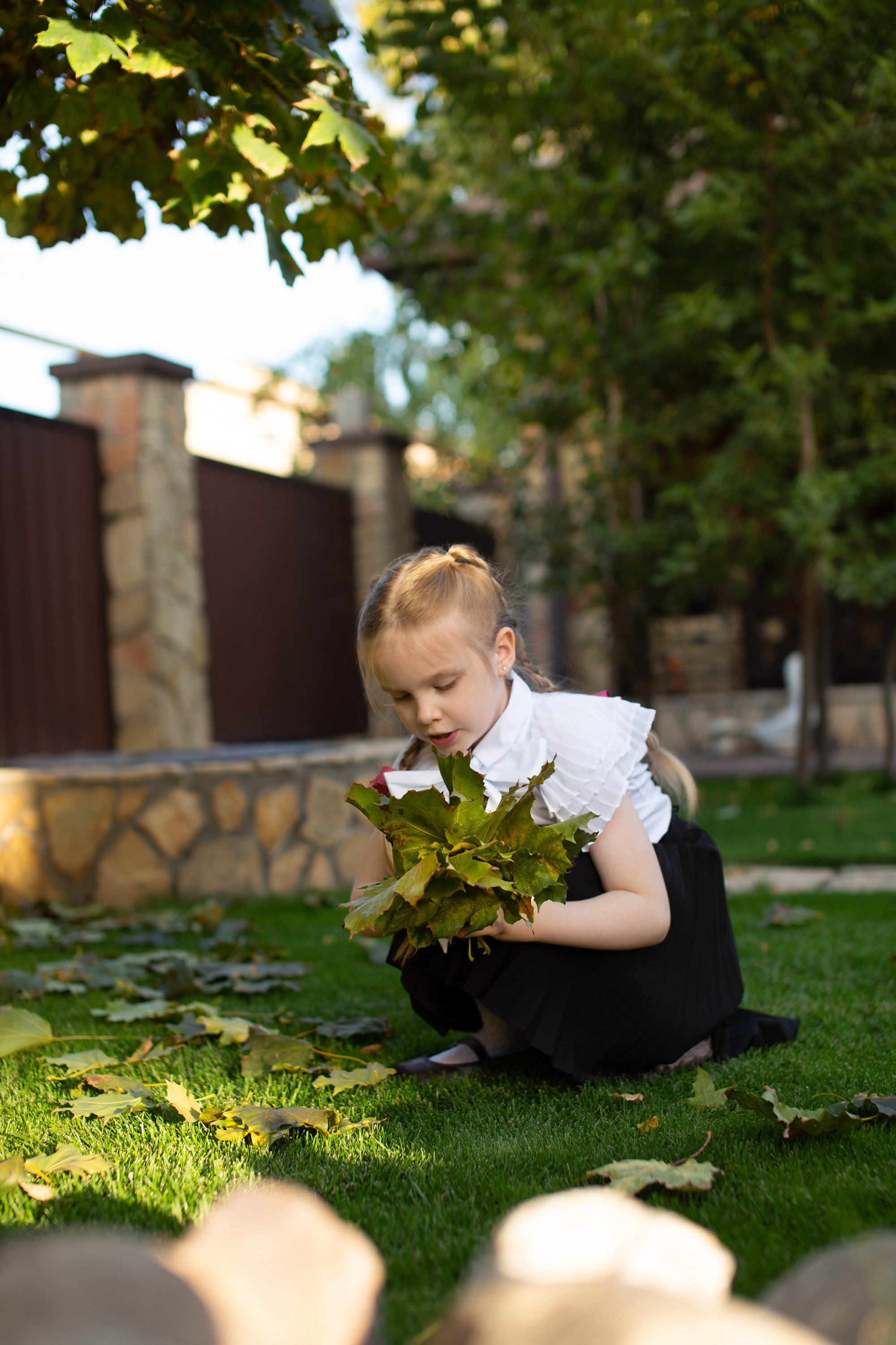 Маша идёт в школу. Фотограф в Оренбурге. Профессиональный фотограф