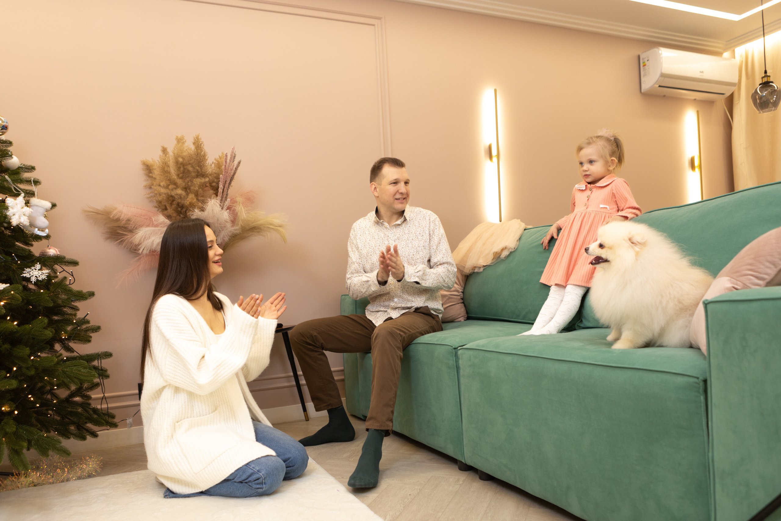 Новогодняя фотосессия дома. Фотограф в Оренбурге. Профессиональный фотограф