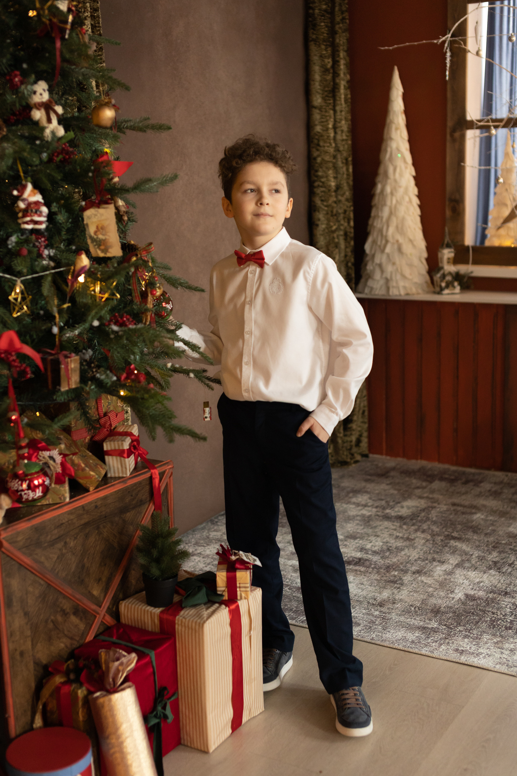 Семейная новогодняя фотосессия. Фотограф в Оренбурге. Профессиональный фотограф