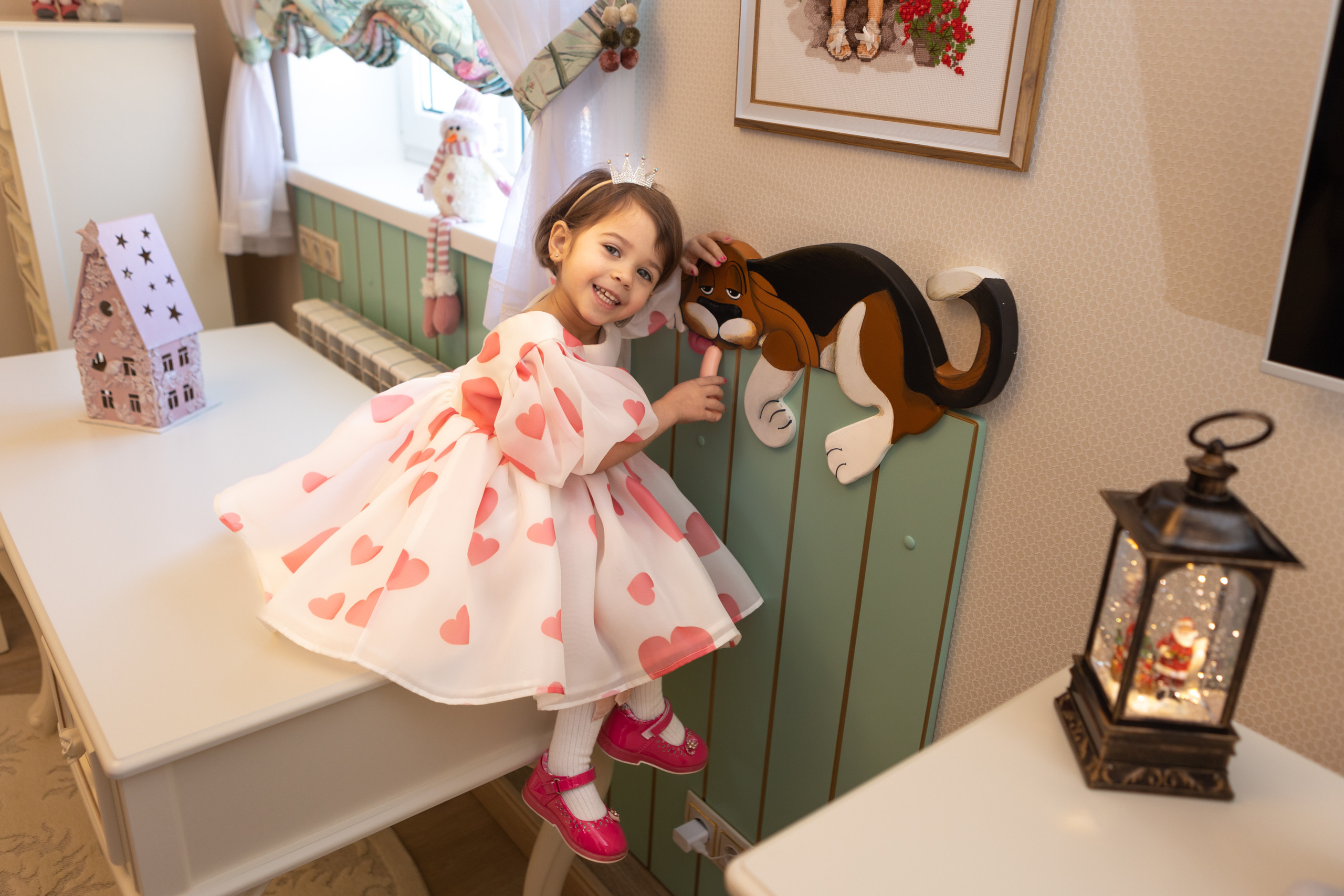 Домашняя фотосессия Катюшки. Фотограф в Оренбурге. Профессиональный фотограф