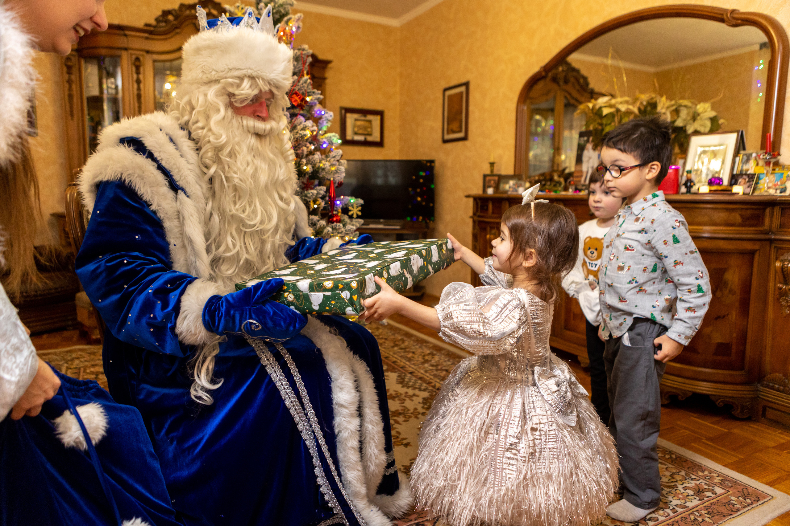 Поздравление от Деда Мороза. Фотограф в Оренбурге. Профессиональный фотограф
