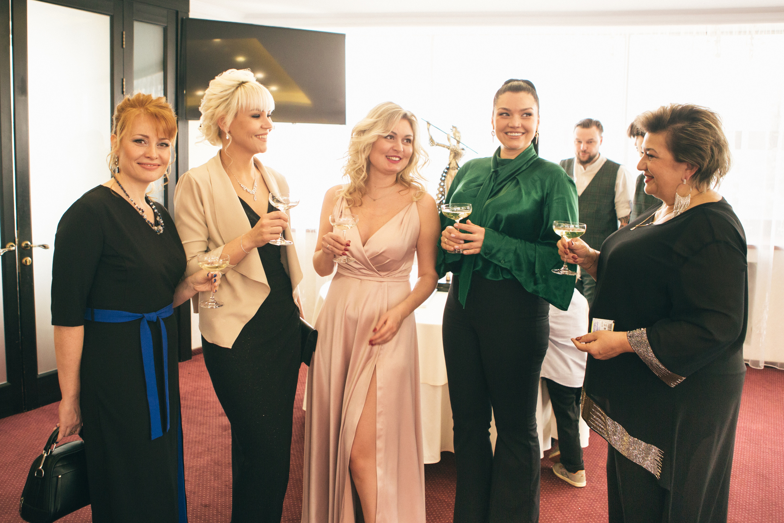 Свадьба Александра и Эли. Фотограф в Оренбурге. Профессиональный фотограф