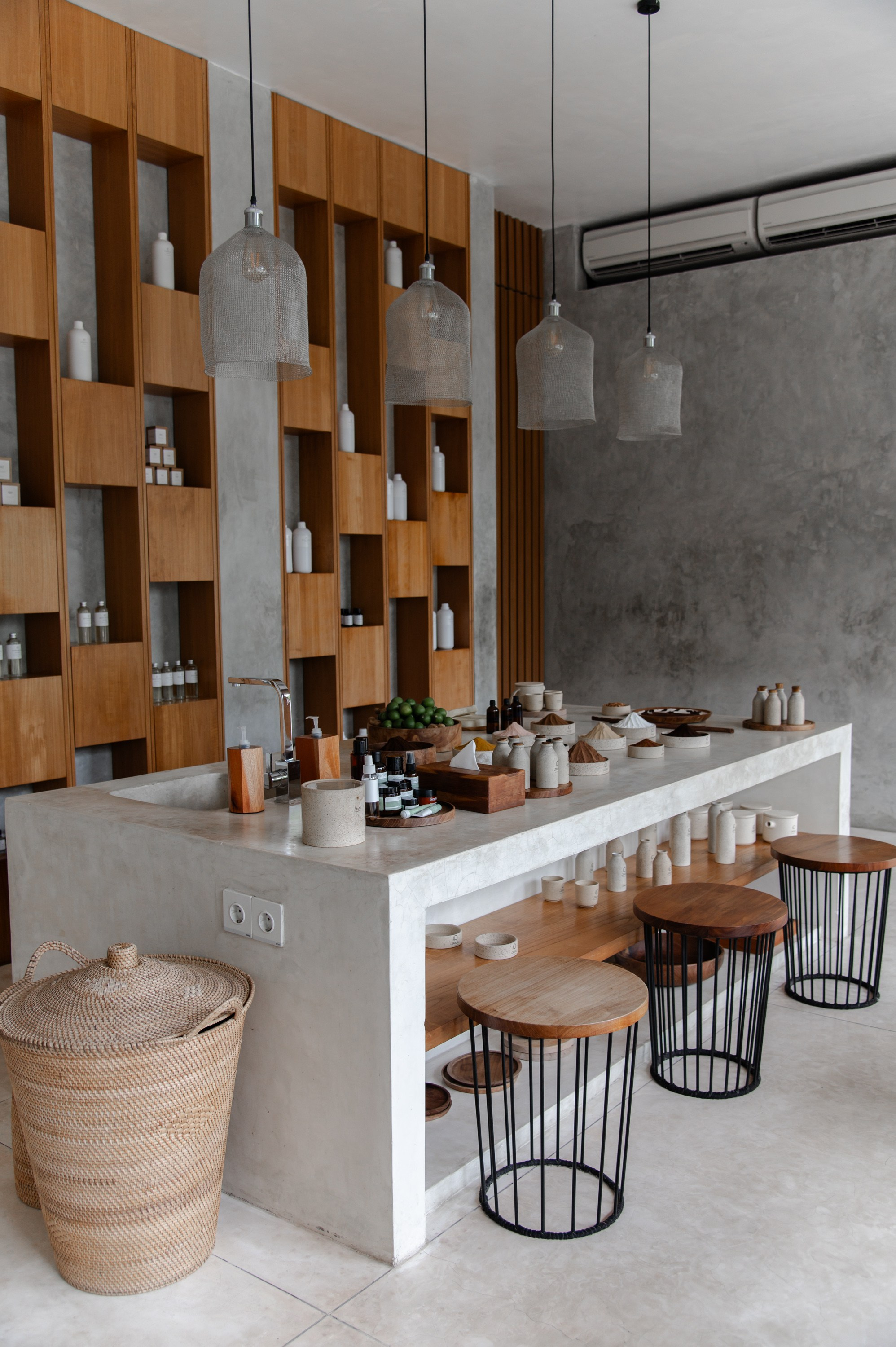 Профессиональная фото и видео съемка интерьеров и магазинов