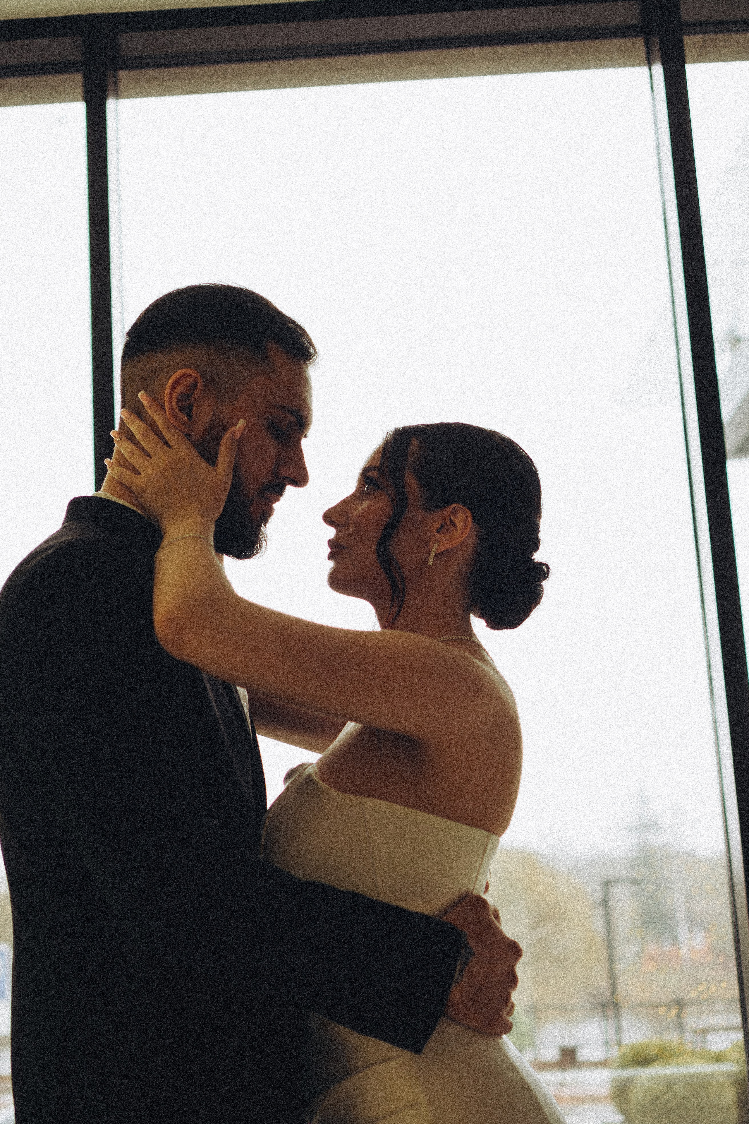 СВАДЕБНАЯ СЬЕМКА СБОРОВ ЖЕНИХА И НЕВЕСТЫ В ОТЕЛЕ И ТАКЖЕ ФОТОСЕССИИЯ В ОТЕЛЕЕ МЕГАПОЛИС БРЯНСК. Профессиональный фотограф, Санкт-Петербург — Виктория Богомолова