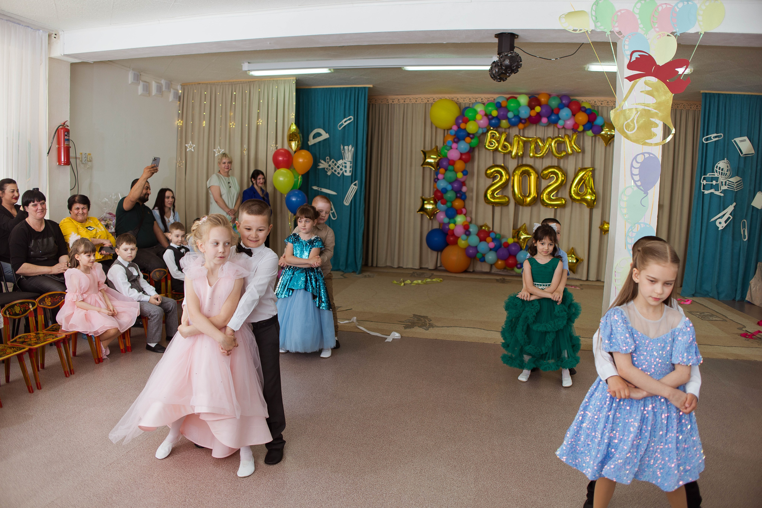 Утренники и выпускные в детском саду. Свадебный и семейный фотограф Яна Стражева. Волгоград, Москва