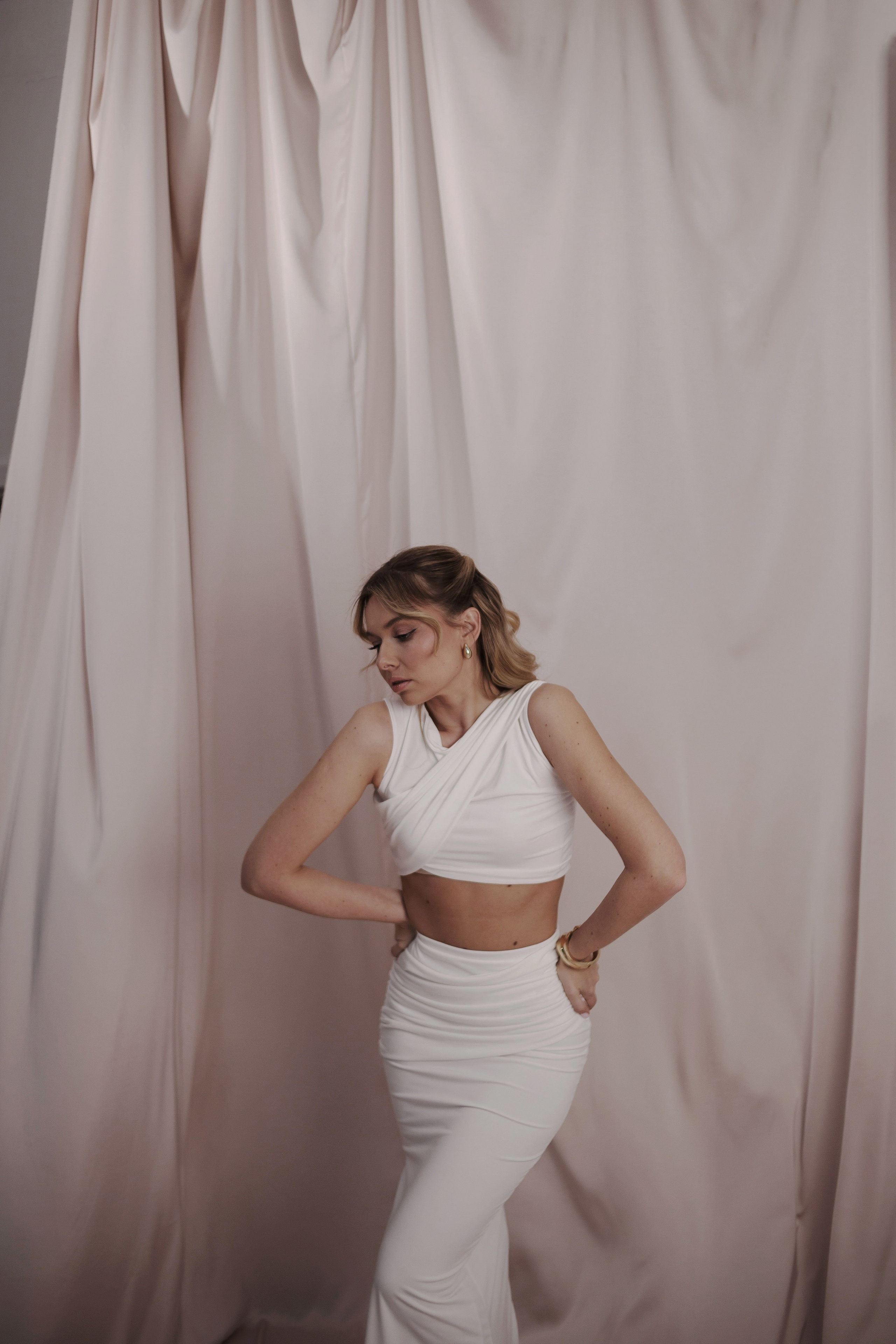 Md: @lovexxxxMuah: @mari.bulatovaOrg: @creative_photodayLoc: @daily_photostudio