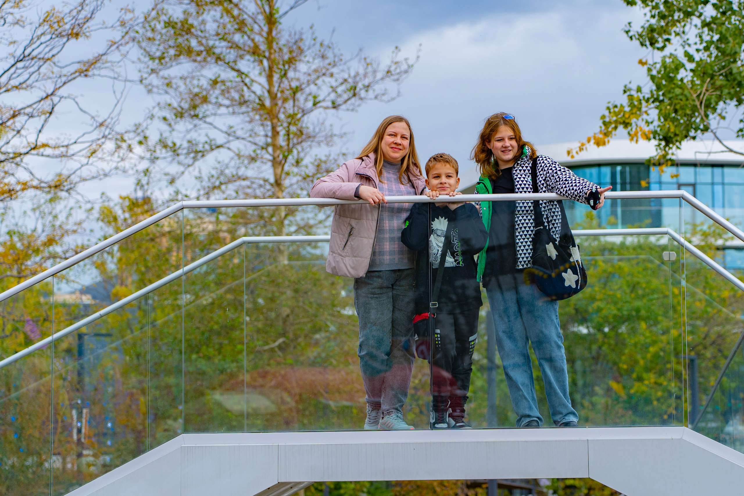 Фотосессия в Новороссийске осенью. Семейный и детский фотограф Екатерина Черняева. Снимаю портреты, love story, фотопрогулки, работаю на улице, в кафе, студии, дома у клиента