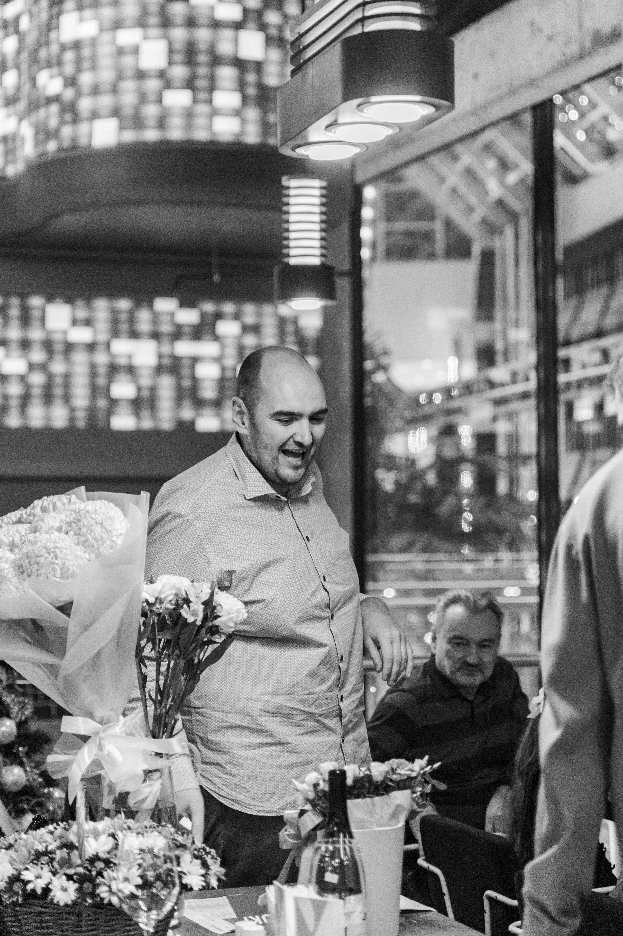 Взрослые праздники. Предметный и репортажный фотограф в Москве