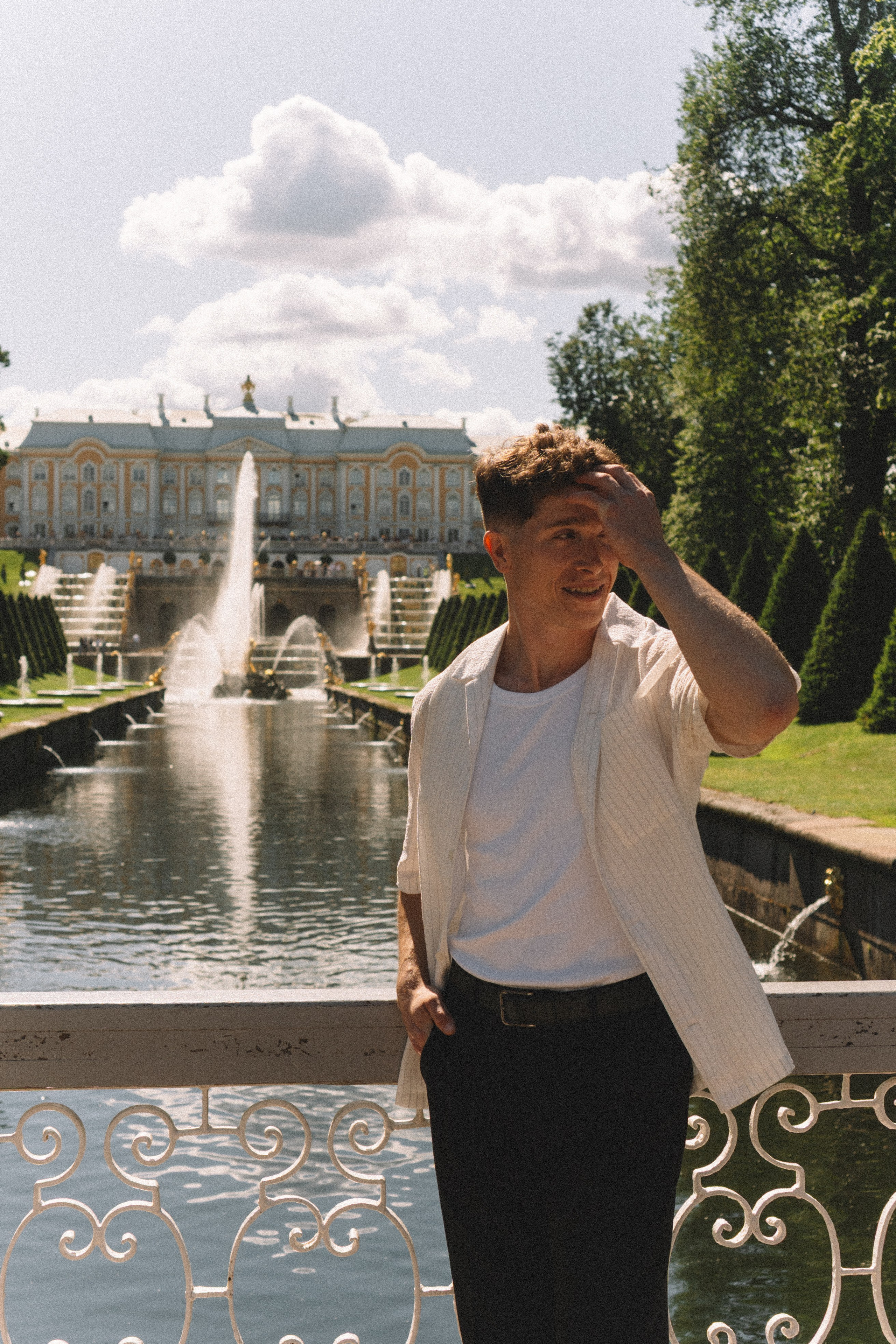 СВАДЕБНАЯ СЬЕМКА В ПЕТЕРГОФЕ И СЬЕМКА РЕПОРТАЖА В ЗАГСЕ ПЕТЕРГОФА. Профессиональный фотограф, Санкт-Петербург — Виктория Богомолова