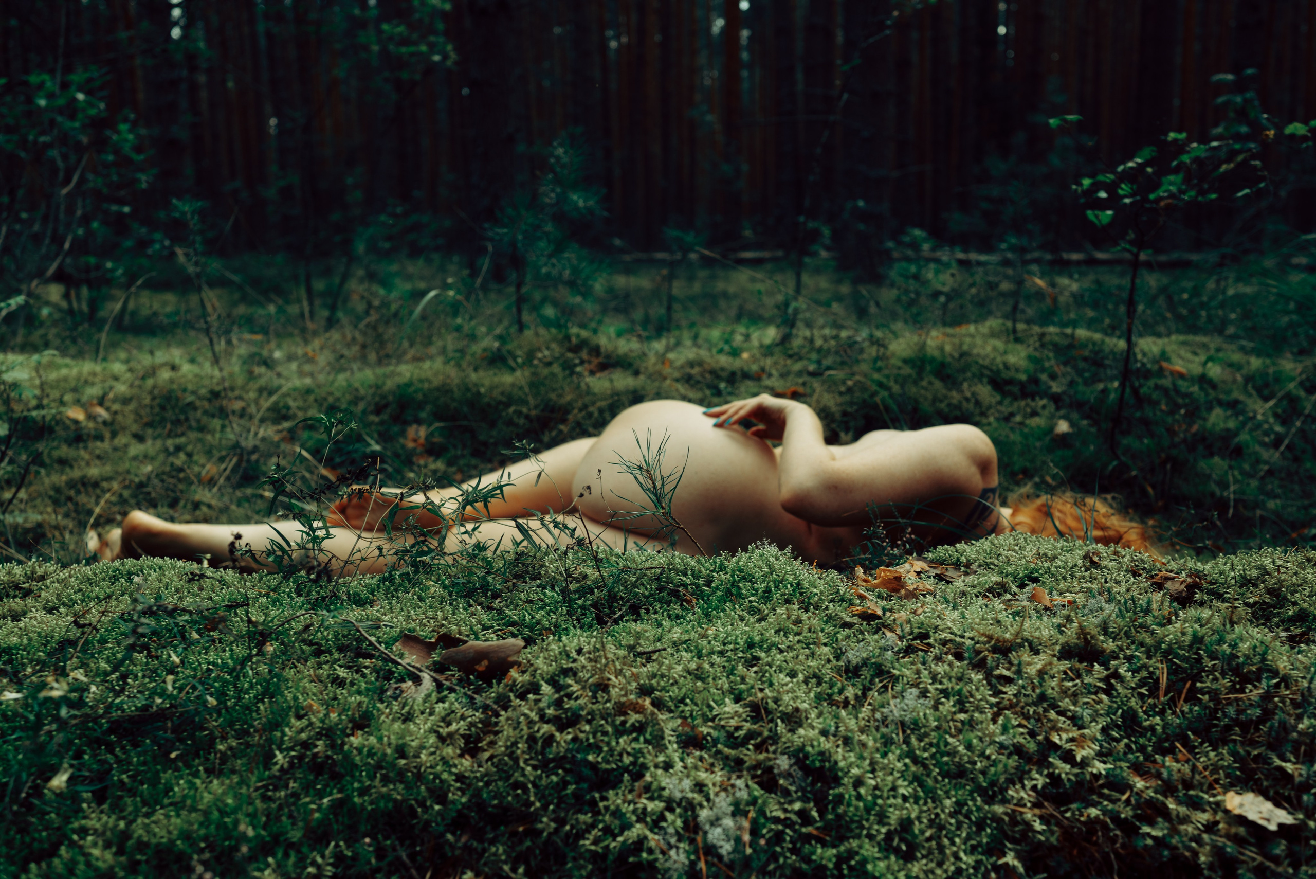 Женская съёмка в лесу. Фотоведьма Дарья Нечинская