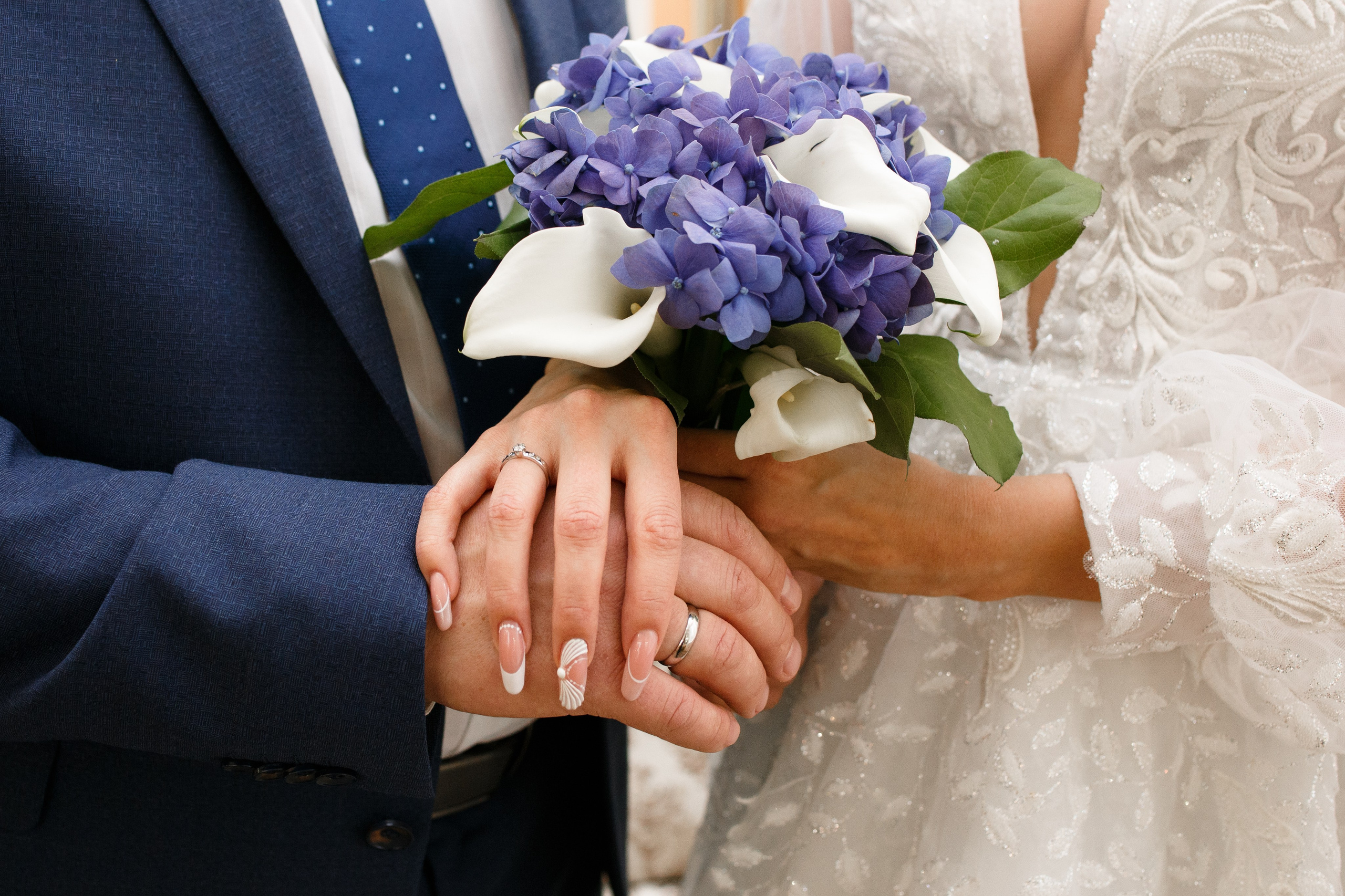 Максим и Виктория. Репортажный Фотограф в Москве Юра Гушан