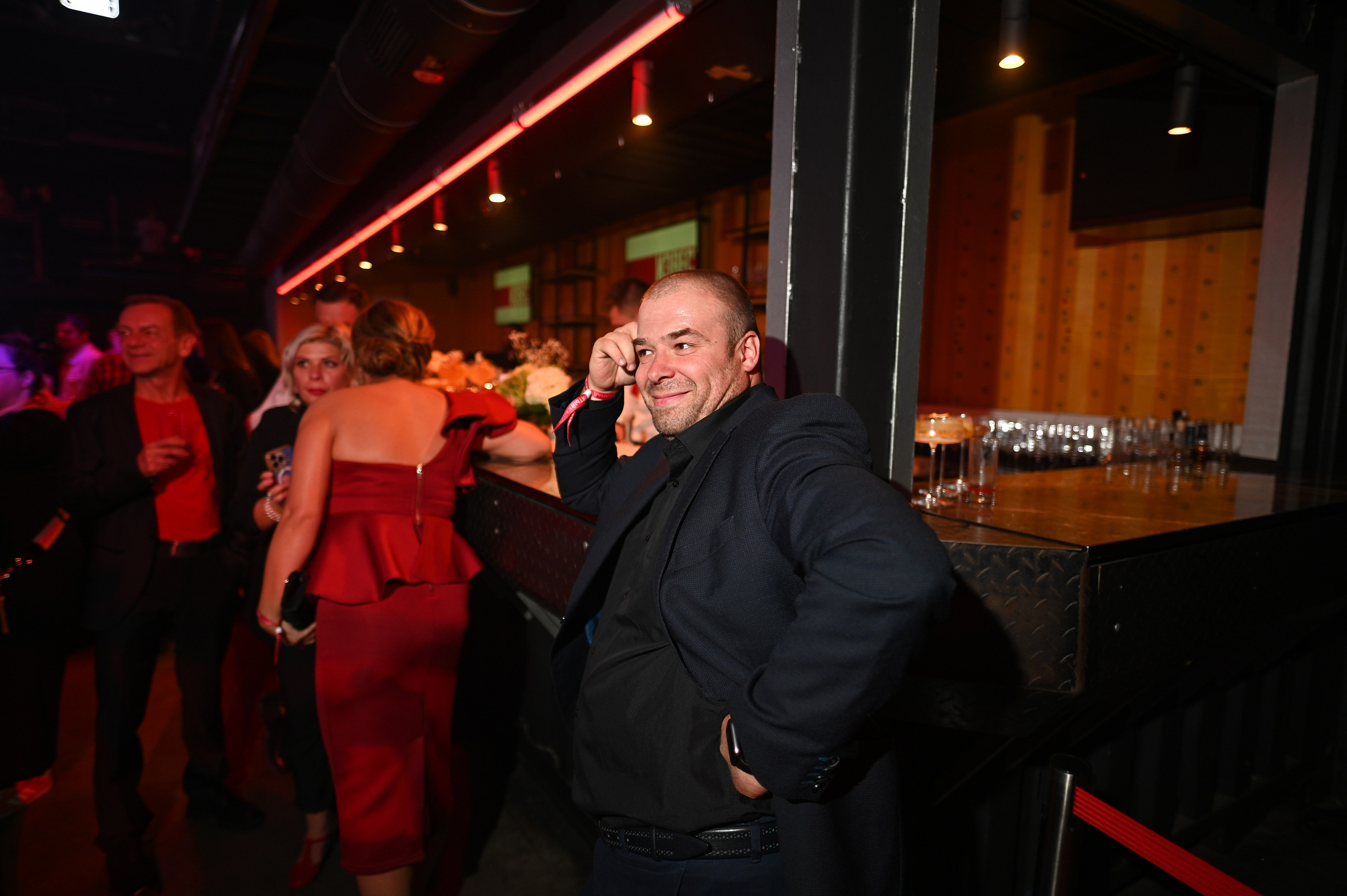 Презентация Пятого канала 01.10.2024. EVEREST PHOTO REPORT