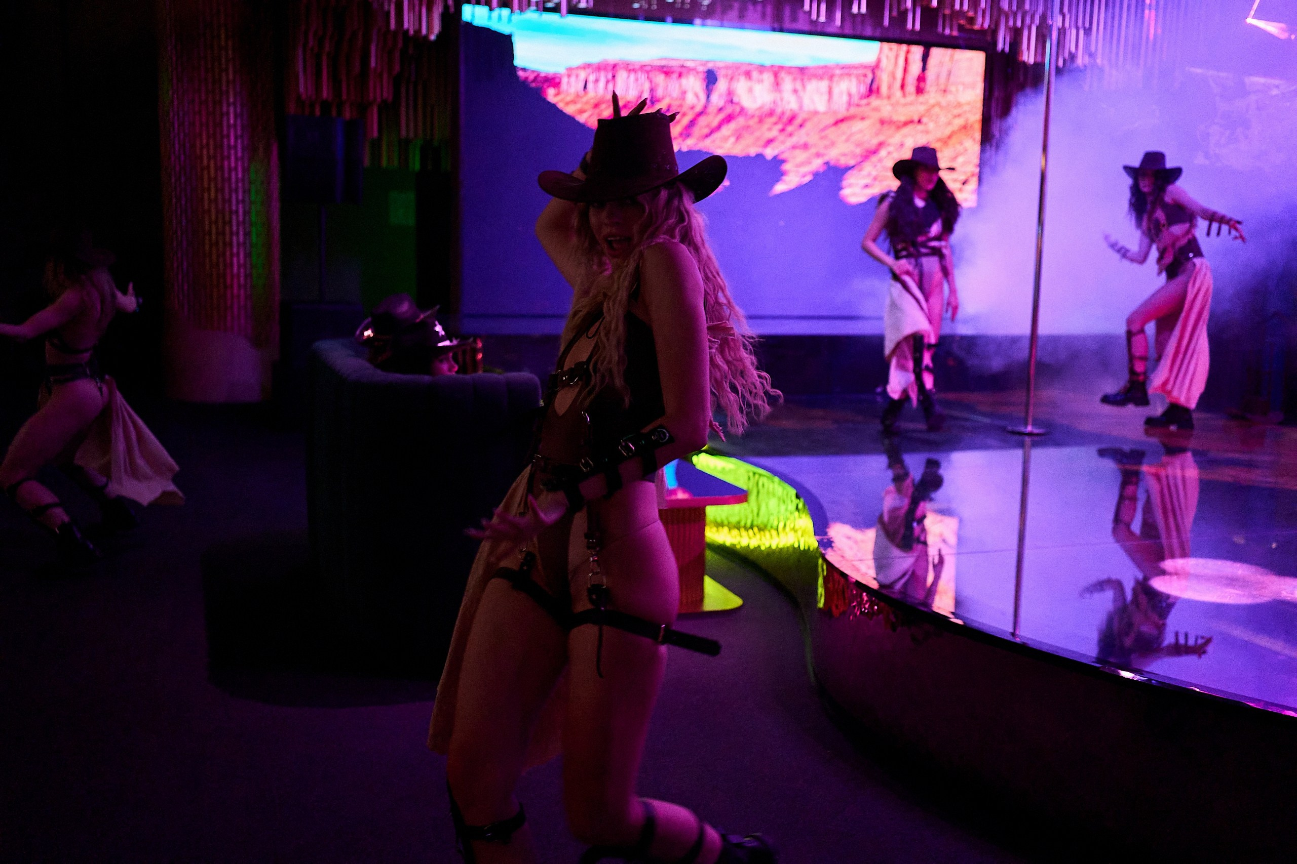 HEFNER MOSCOW CLUB. Фотограф и Видеограф в Москве. Олег Корушев