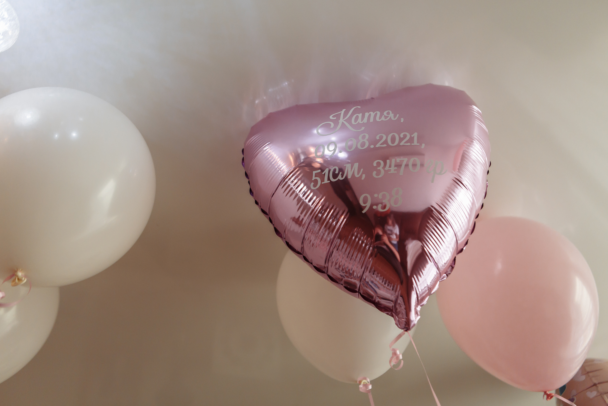 Фотограф на выписку из роддома Екатеринбург. Фотограф Виктория Темирова Екатеринбург