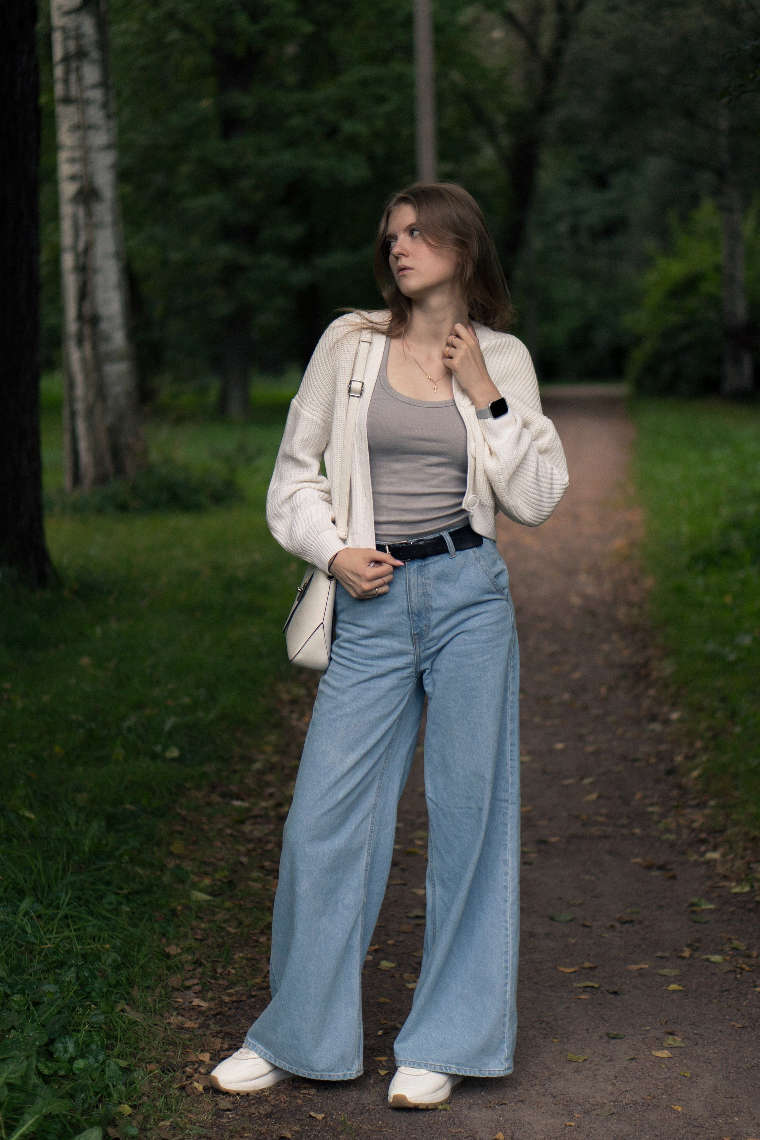 Лера. Портрет. Удельный парк. Главная