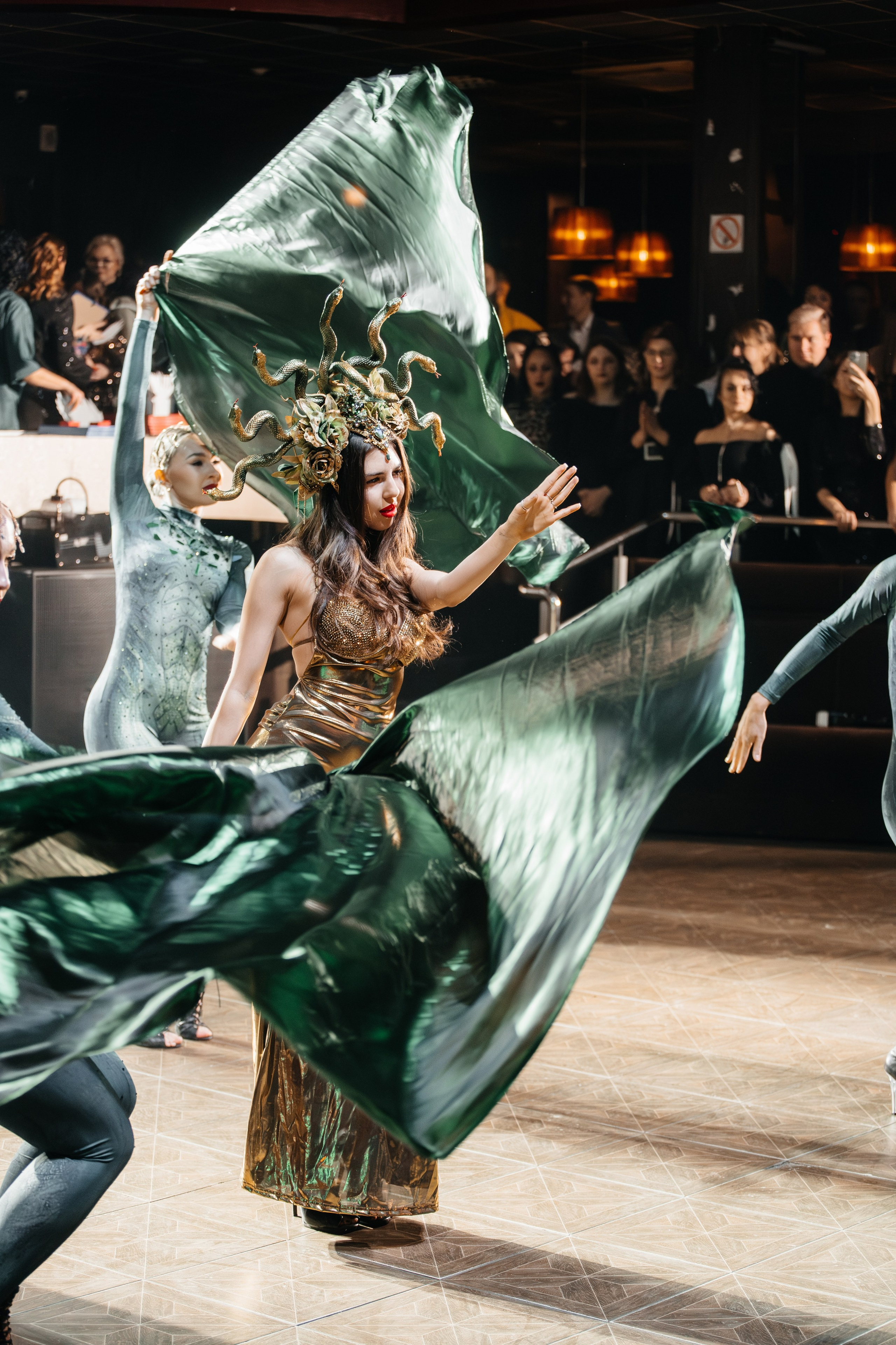 Корпоратив «СОВКОМБАНК». Свадебный фотограф Барнаул Алексей Павлов
