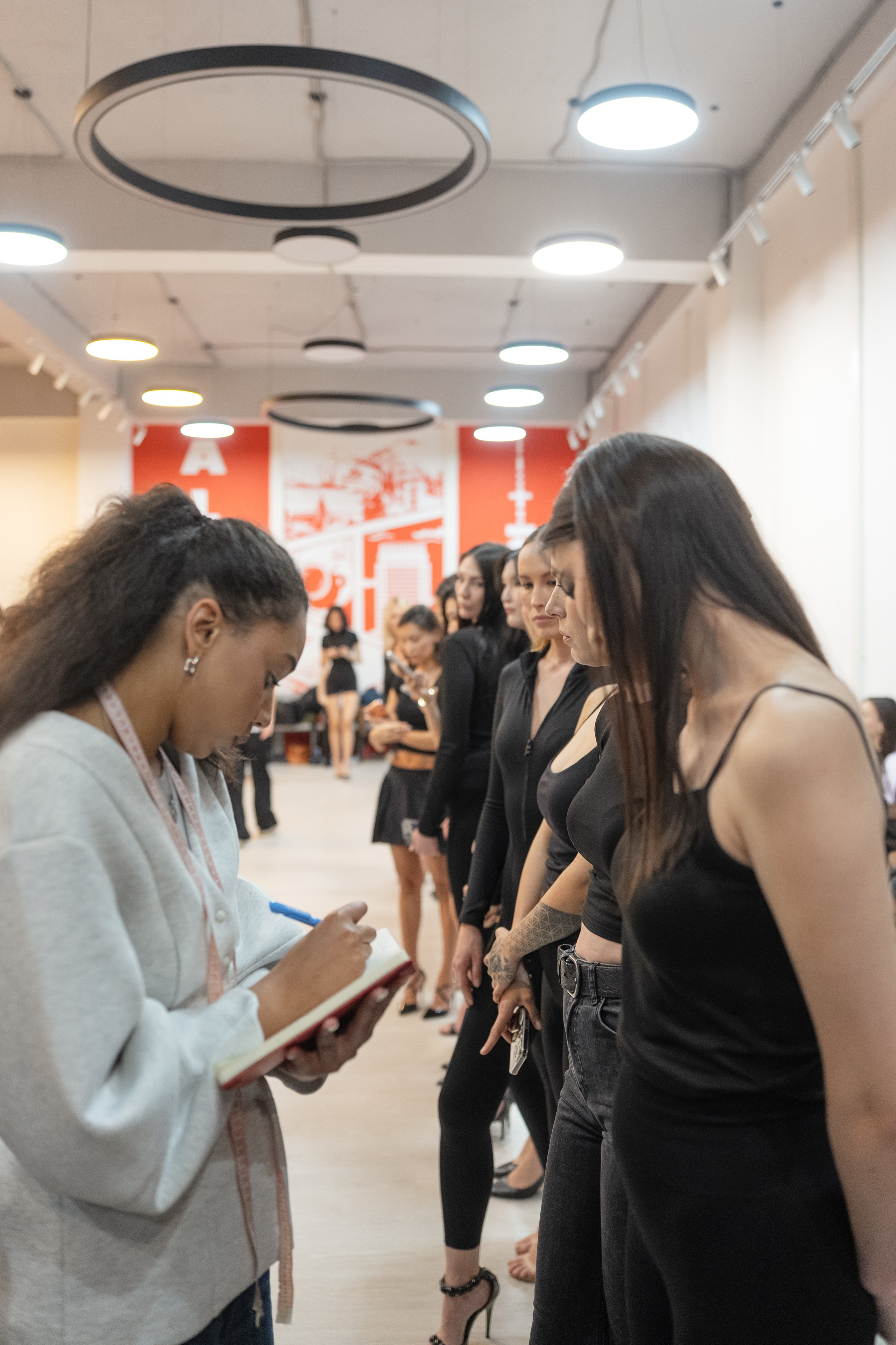 Casting. Сайт Алматинского НЮ АРТ, будуар и фэшн фотографа Дениса Карпенко