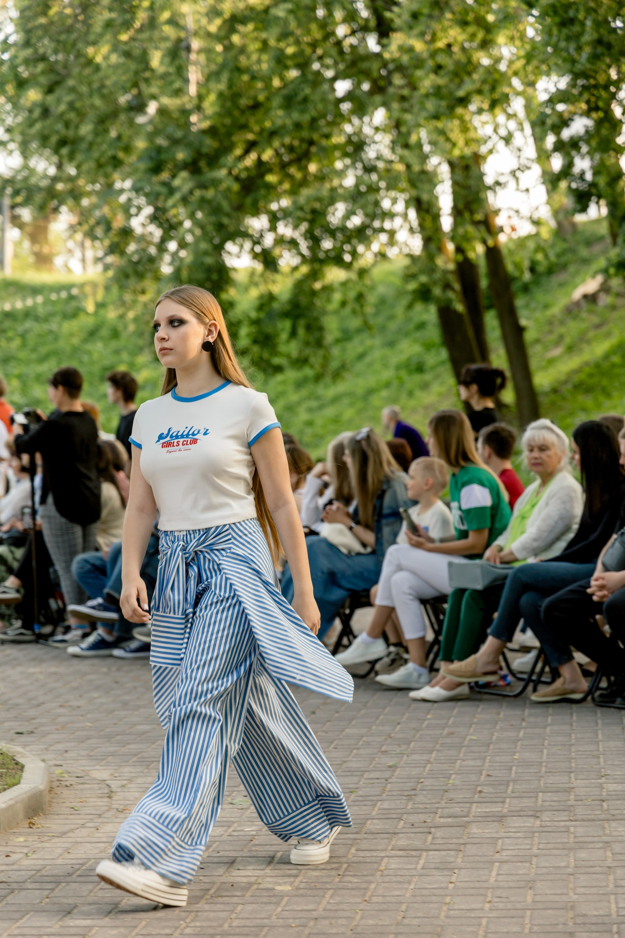 Smolensk Fashion Week 2025_показы_ДЕНЬ 1_ВЕЧЕРНИЙ ПОКАЗ_19:00. Главная