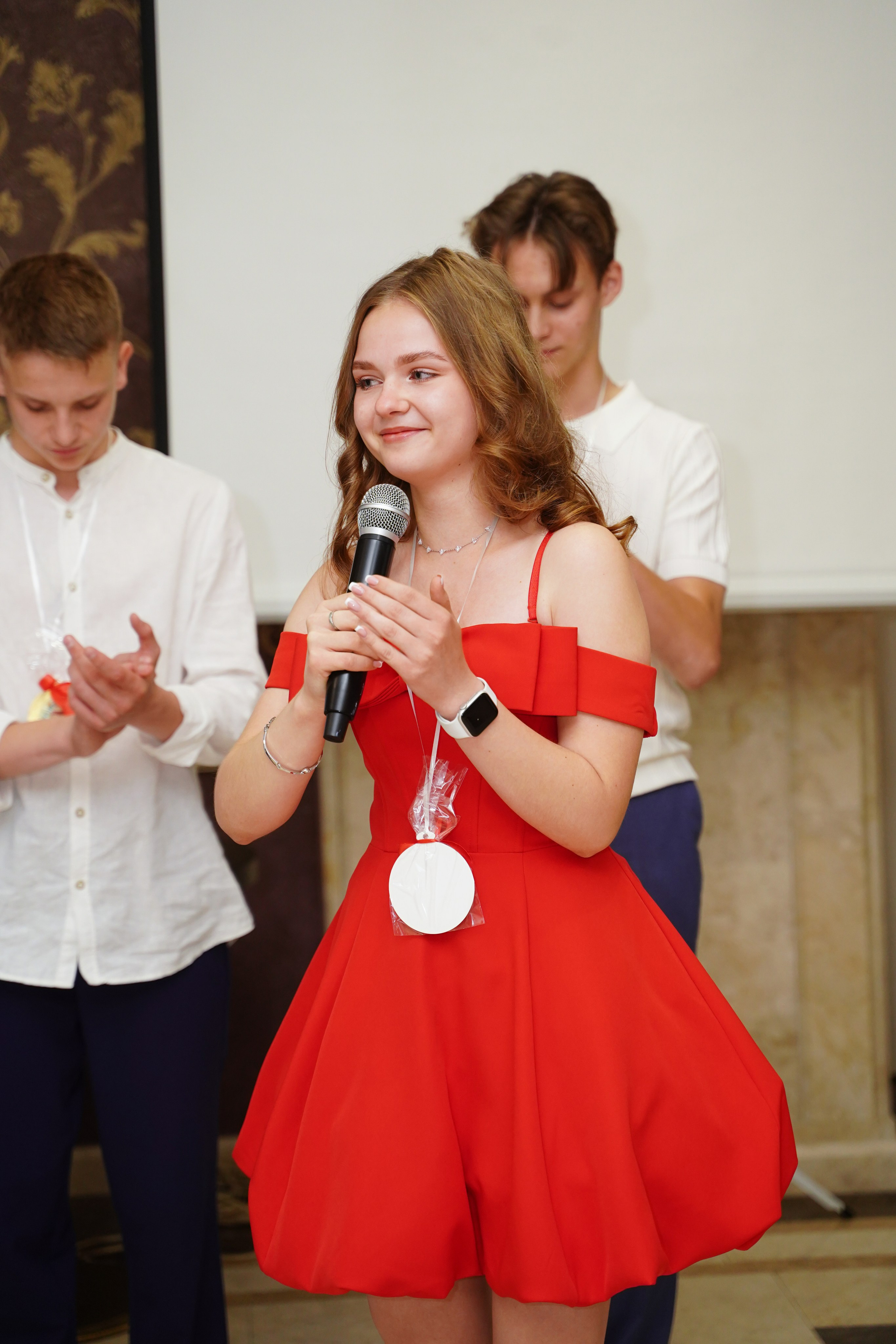 Ресторан- Выпускной 11 кл. MEMENTO.Выпускные альбомы, школьные, юбилейные и другие книги. Ростов-на-Дону