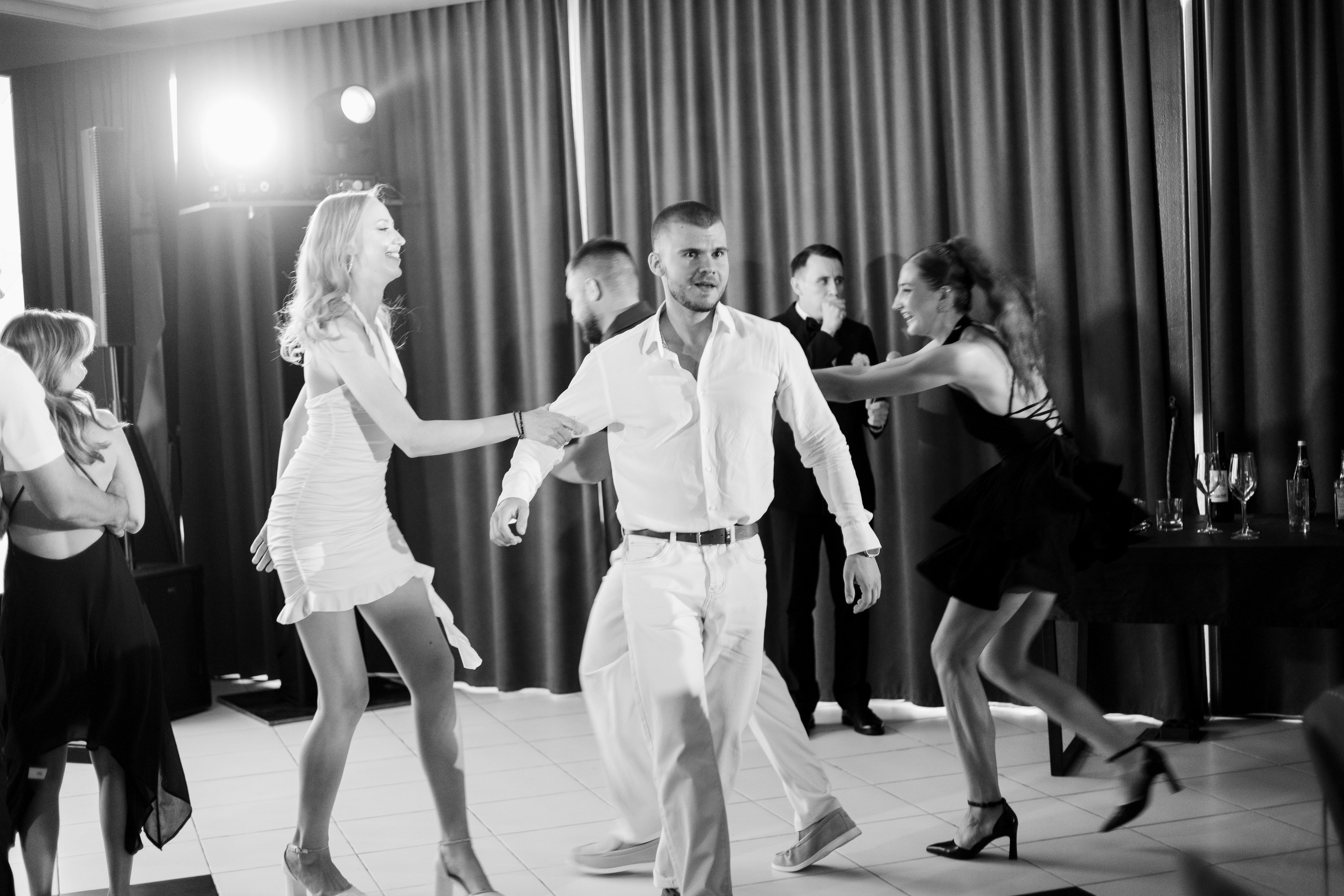 Евгений и Виктория. Nikolpinhasova