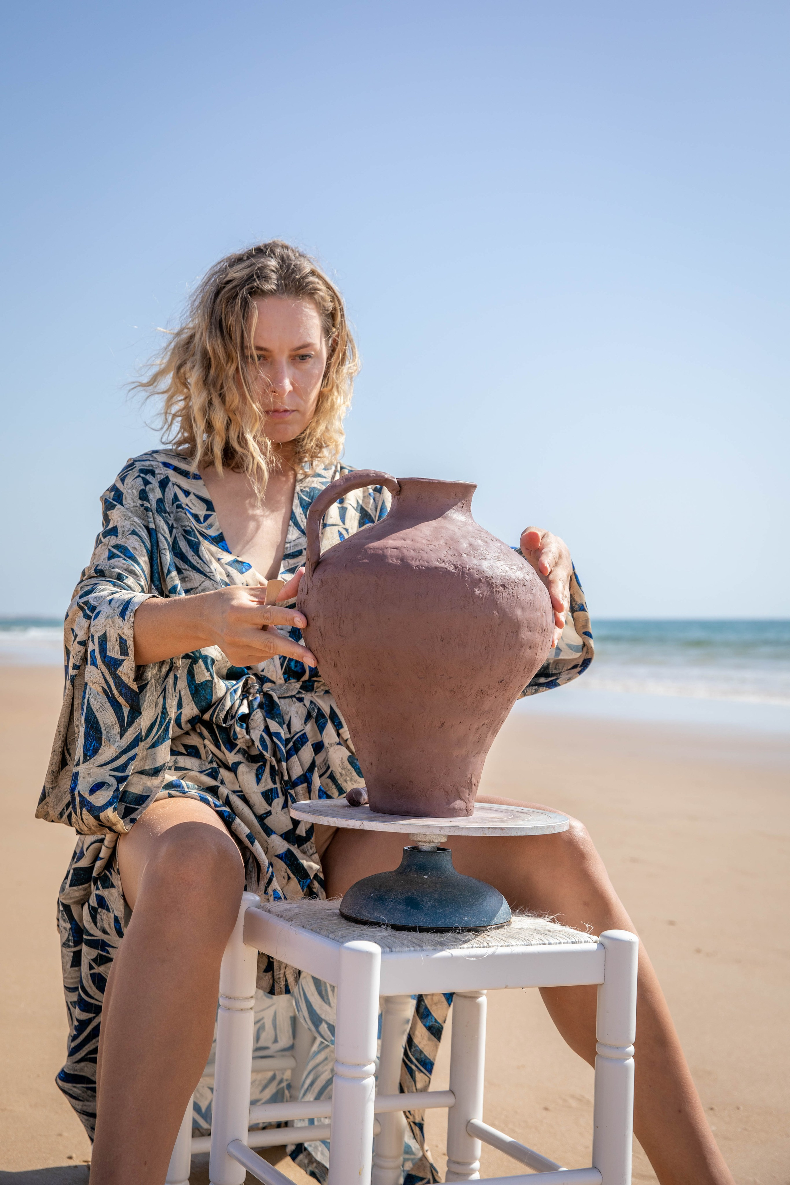 VAVA × Oksana Lomnova — A Creative Collaboration by the Ocean. Professional Photographer in Portugal. Oksana Lomnova