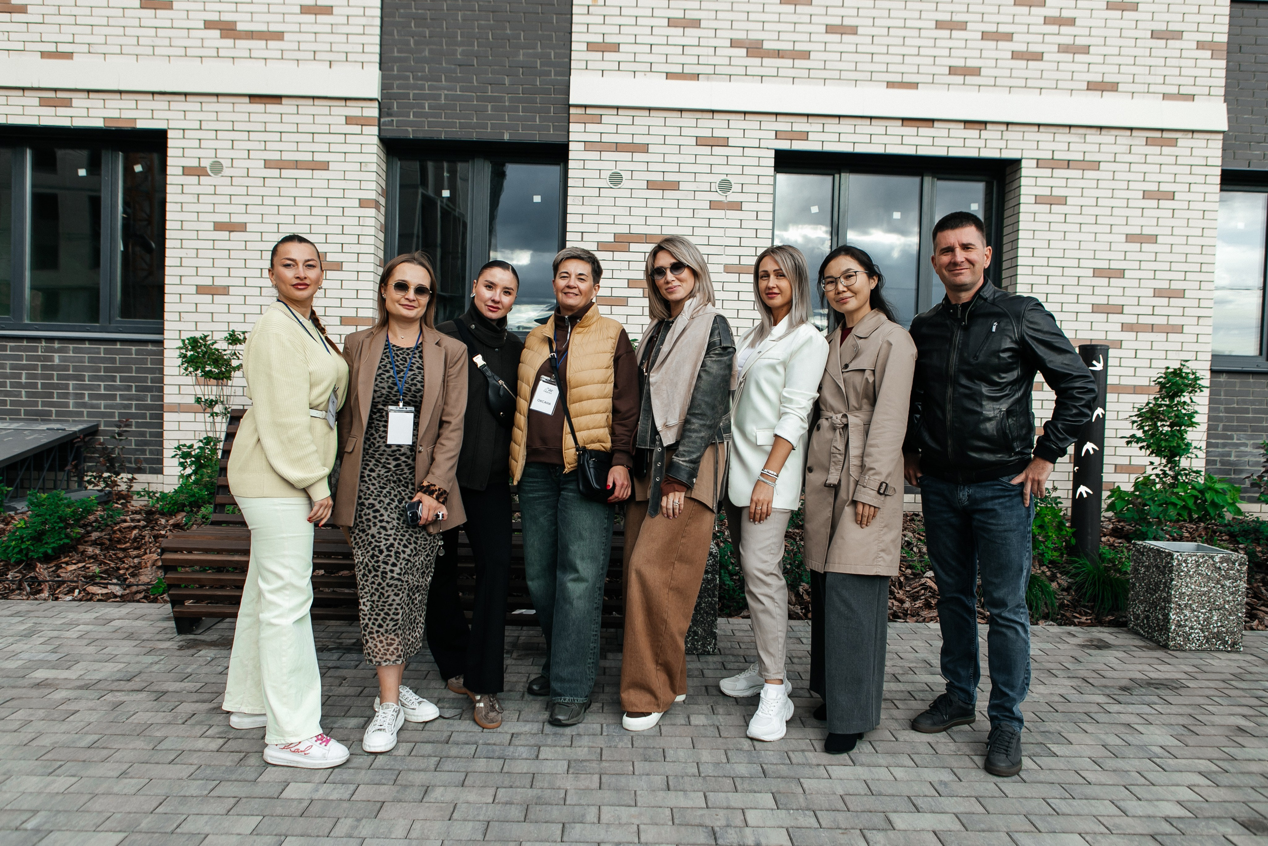 Презентация в квартал стрижи от Восток Центр Иркутск. Фотограф в Иркутске Анастасия Кись. Студийная фотосессия беременности в тканях Иркутск. Семейная фотосессия, ПОРТРЕТ «ПОКОЛЕНИЕ»