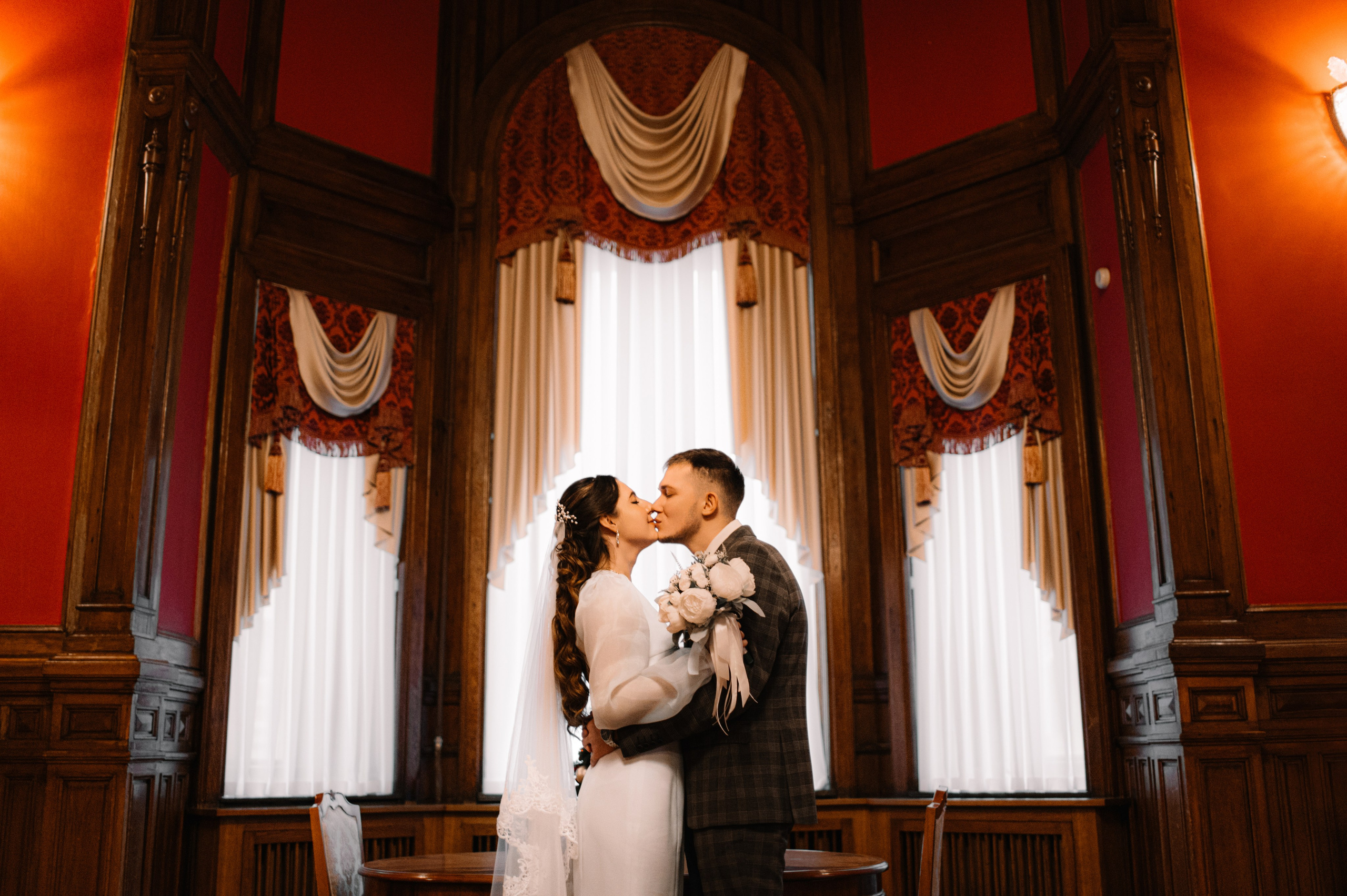 Второй дворец бракосочетания. Семейный и свадебный фотограф в Санкт-Петербурге Юлия Мельникова