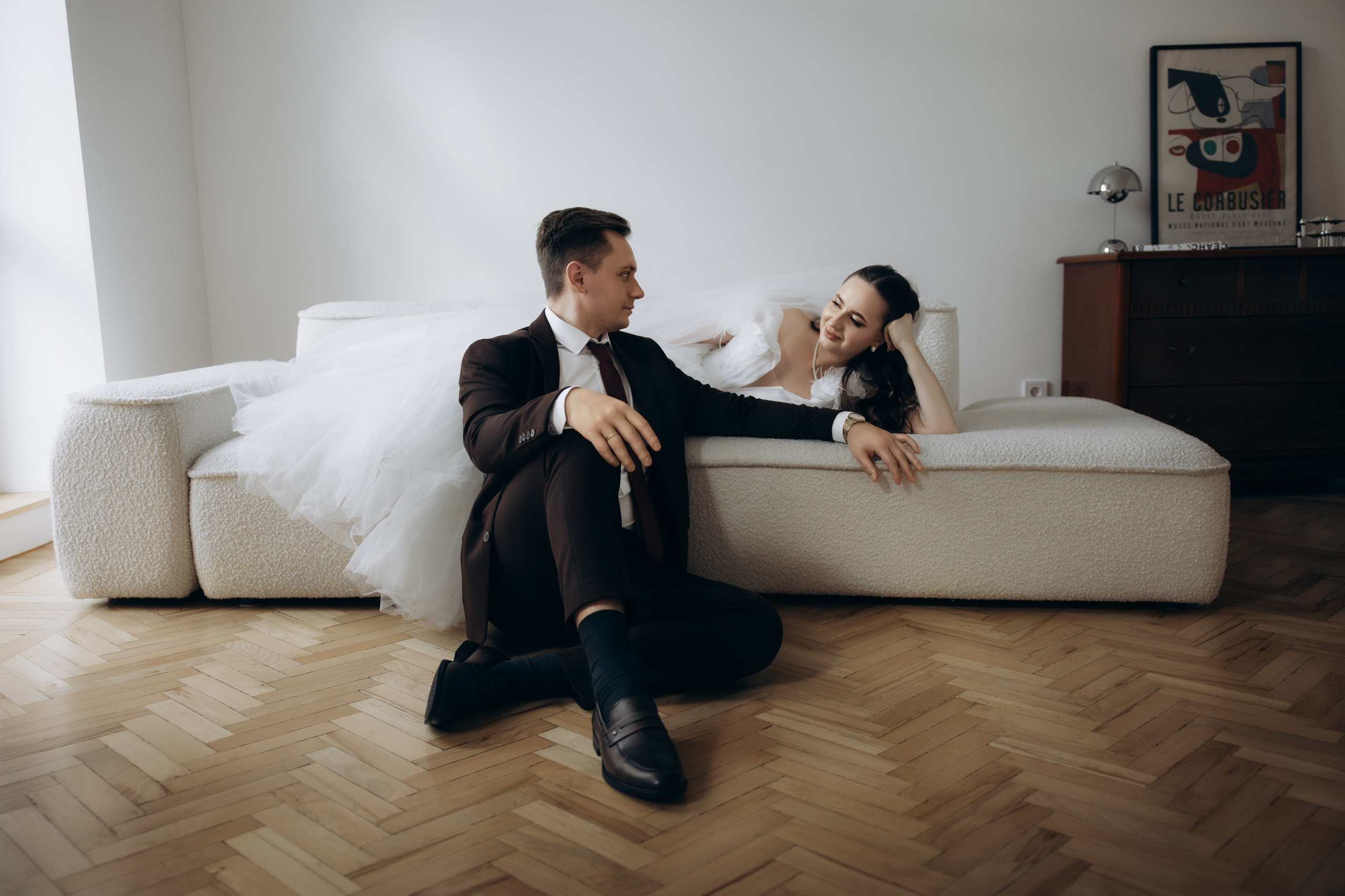 Свадебная фотосъемка в Пензе: Ольга и Владислав в отеле и студии «Перспектива»