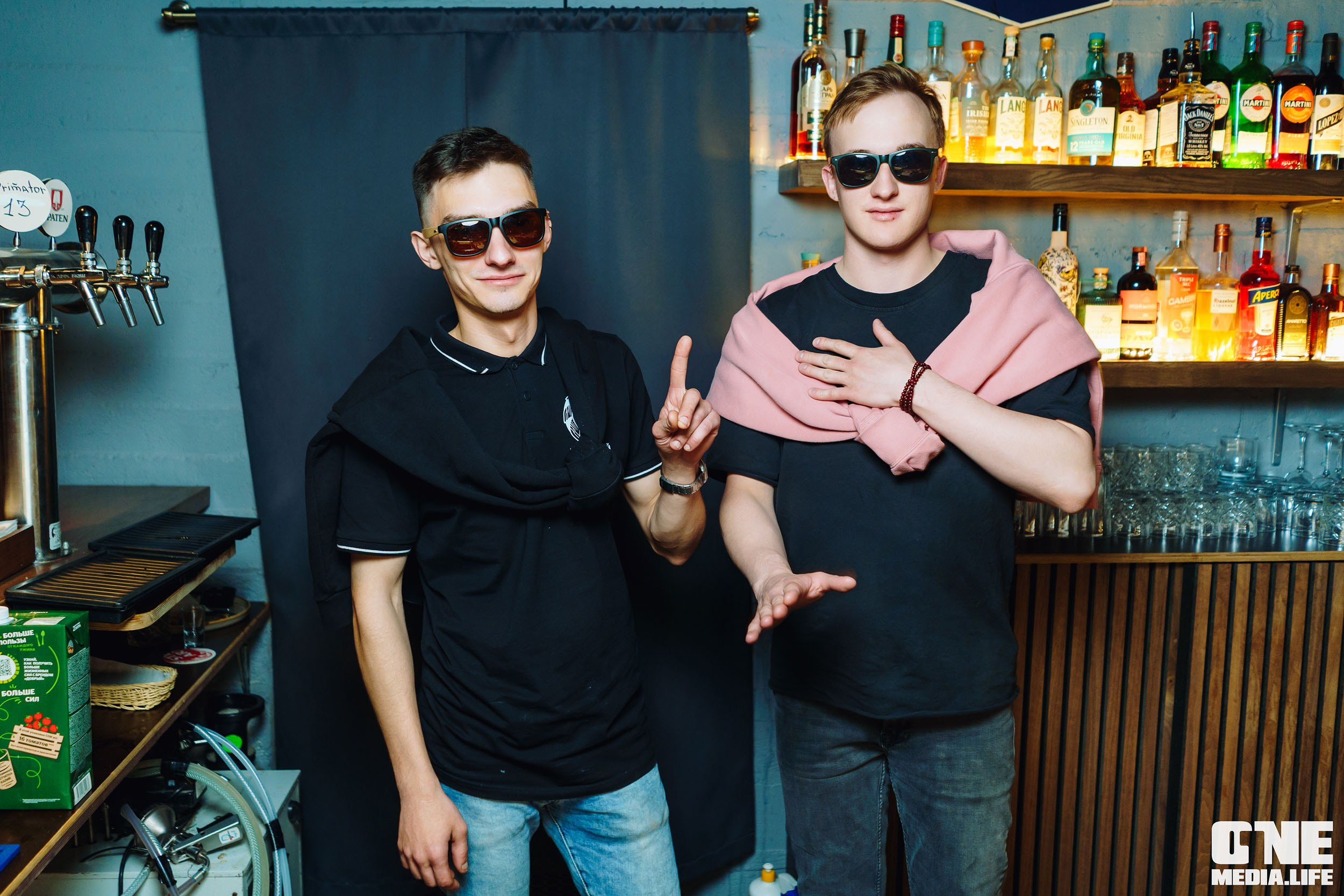 Фоторепортаж из бара Дредноут. One Media Life: фоторепортажи, фотоотчеты с мероприятий и заведений