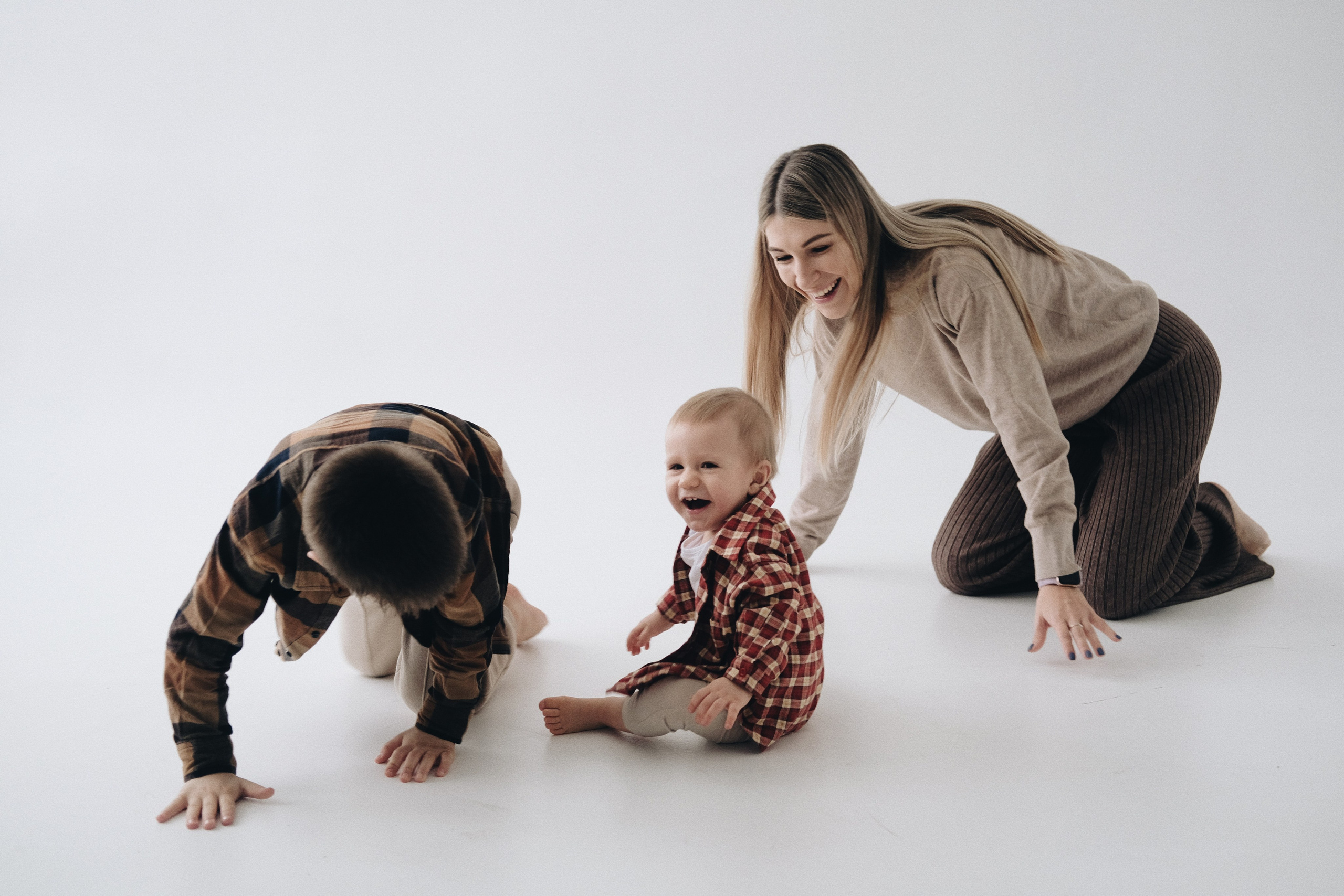 КАТЯ С ПАРНЯМИ. КРИСТИНА ГУСЬКОВА