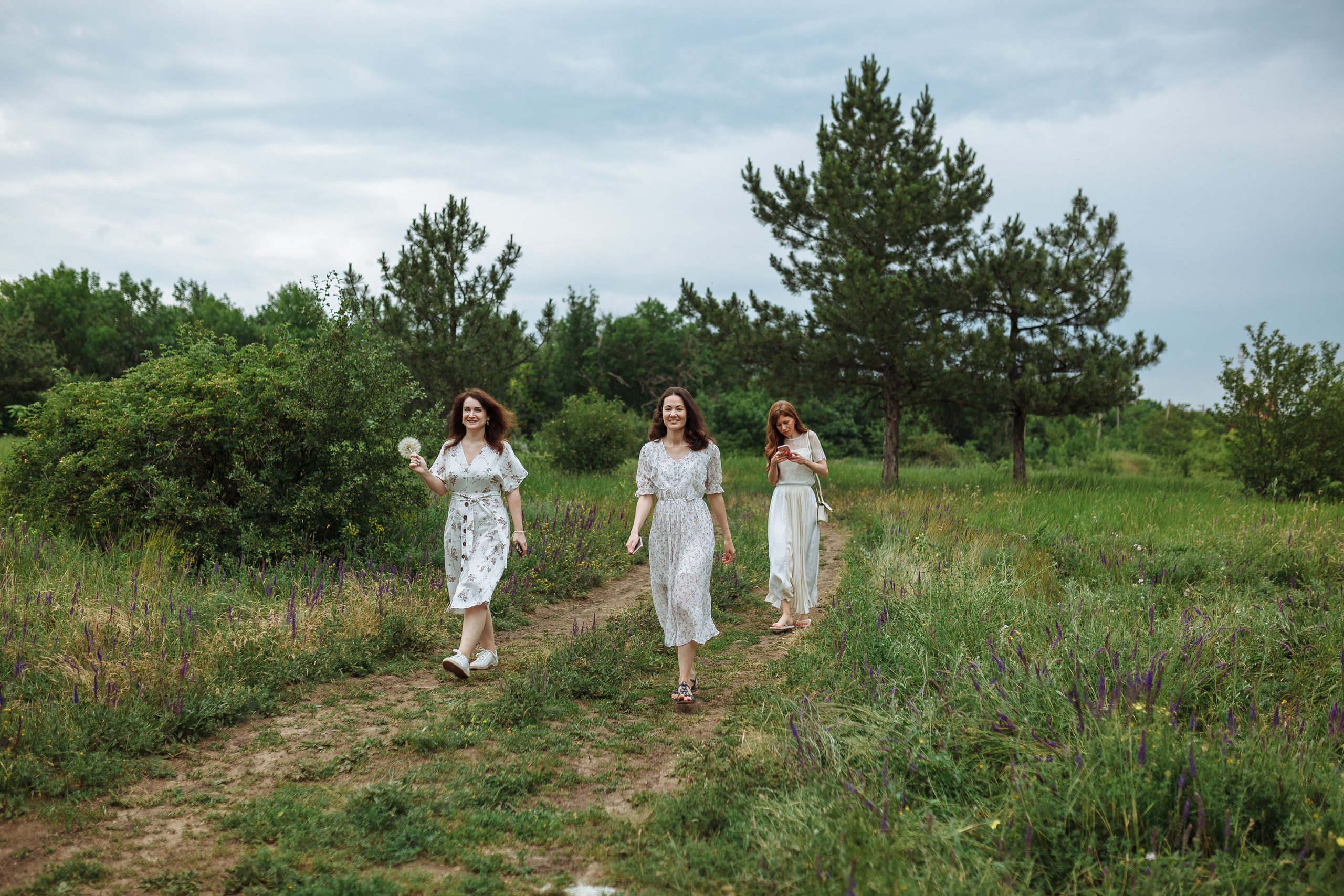 Девичник на холмах. Фотограф Яна Левин