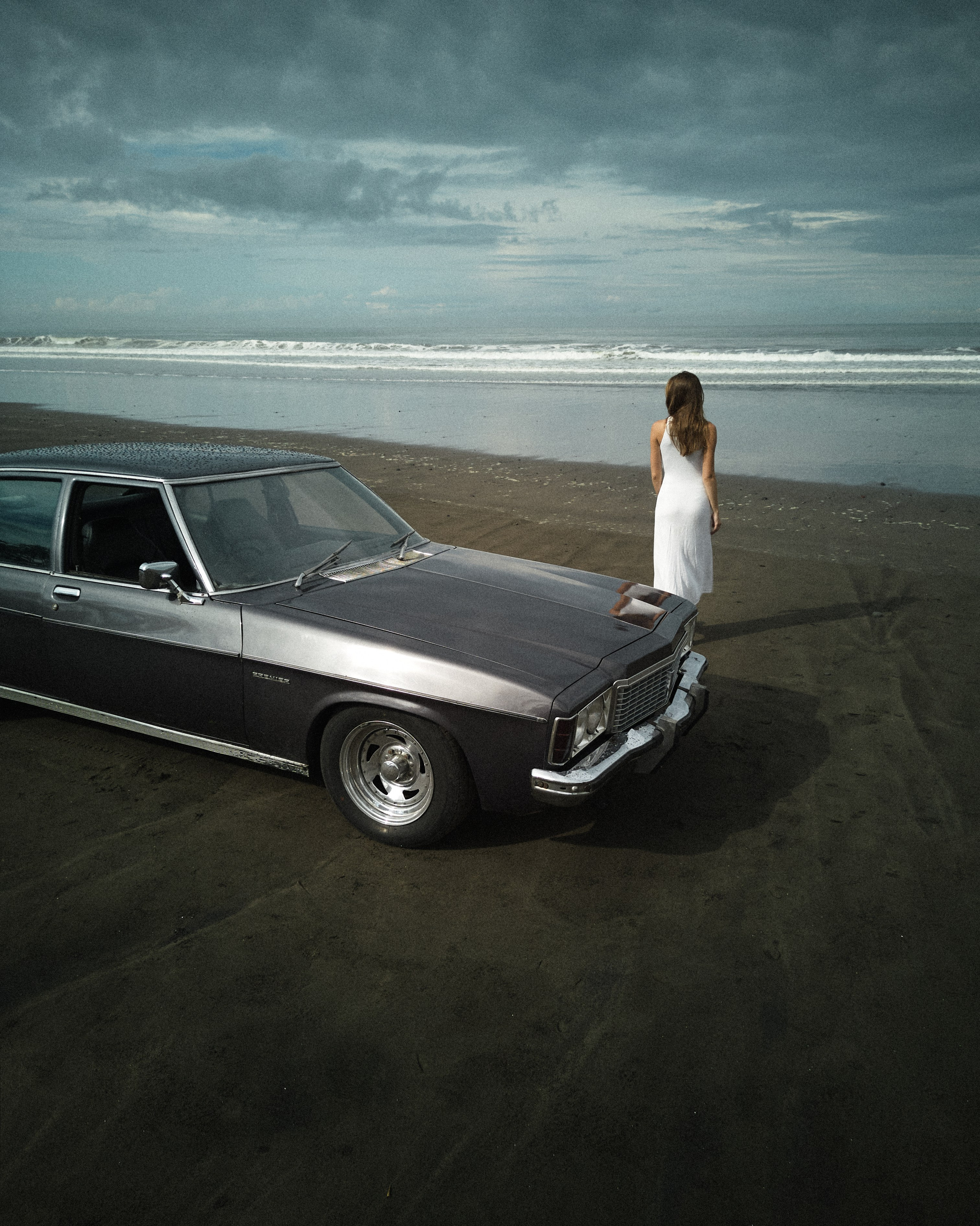 Karina in black sands. Главная